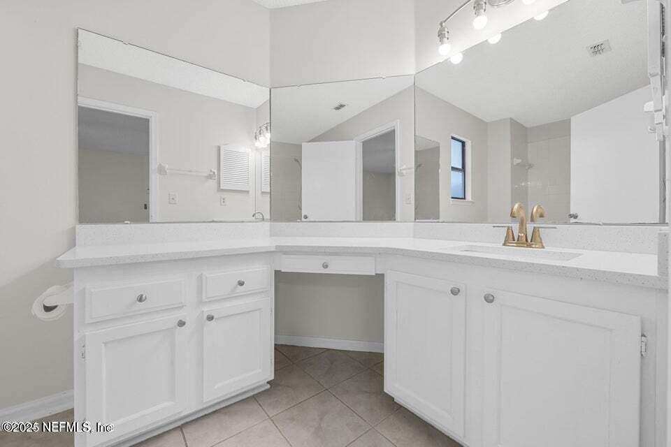8426 SANTANA Court