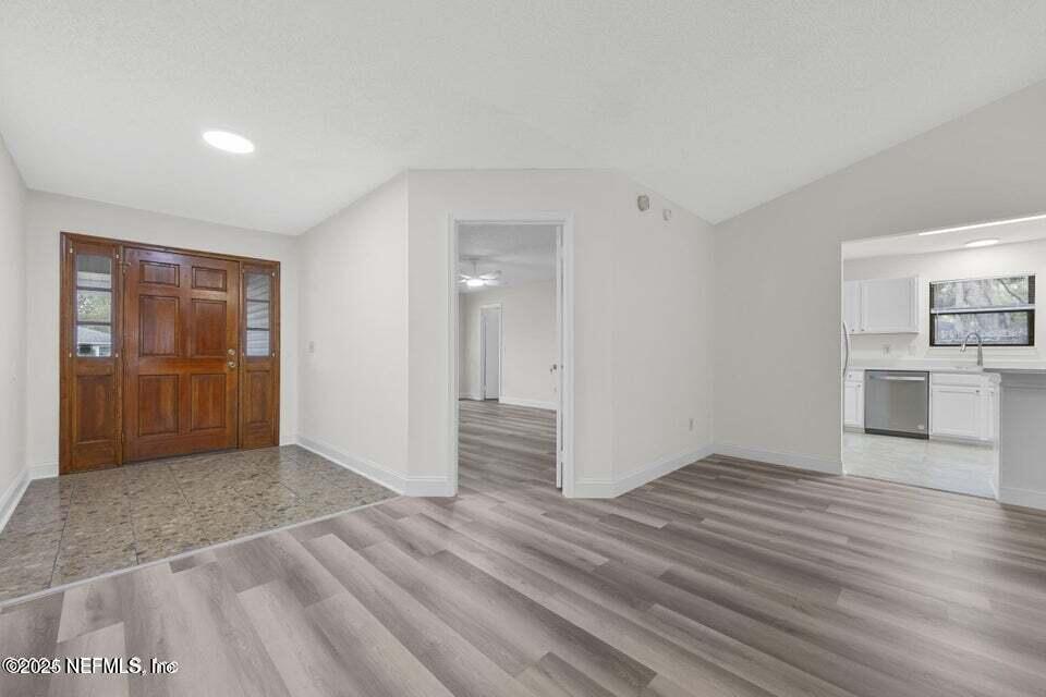 8426 SANTANA Court