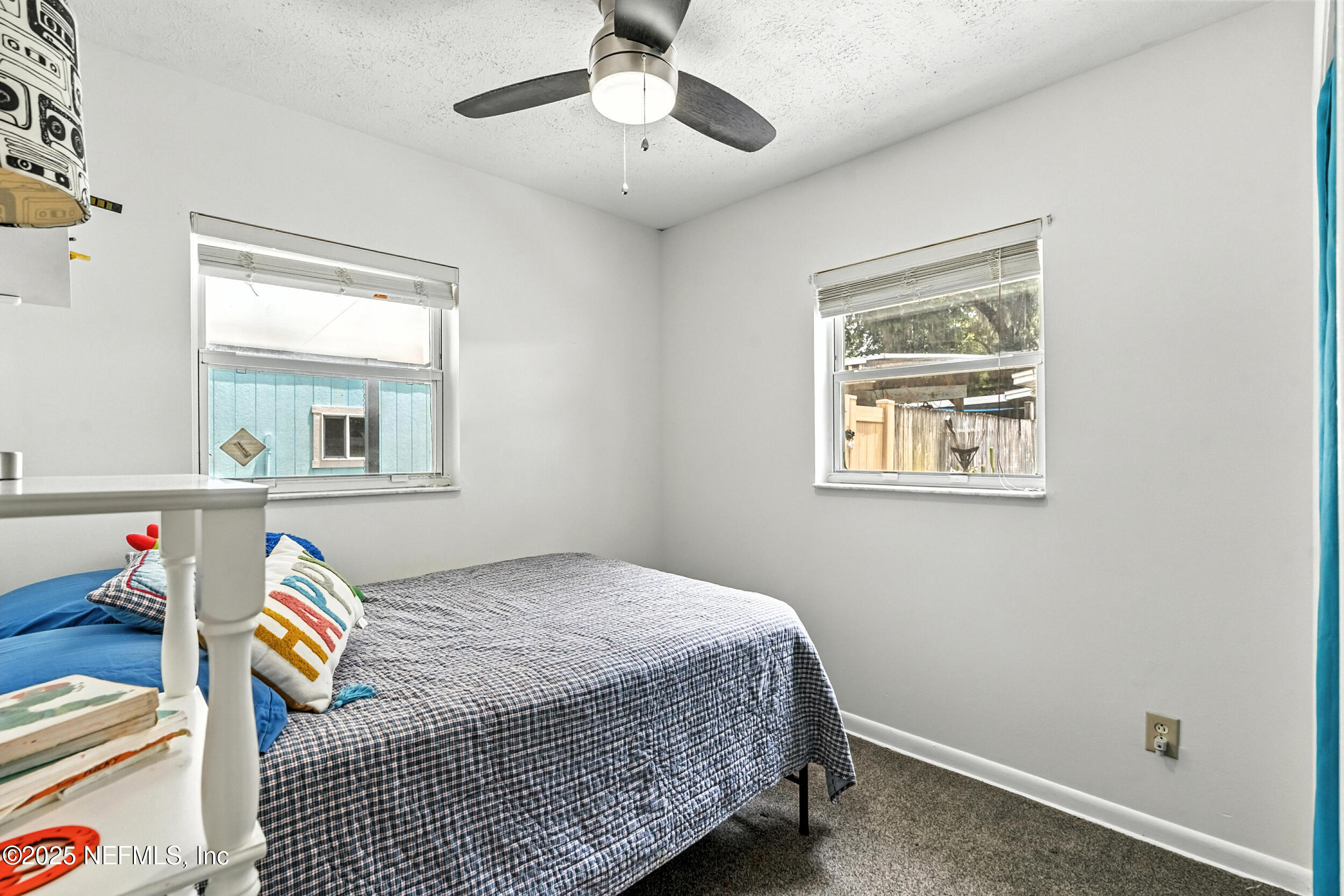 1129 SEBAGO Avenue S