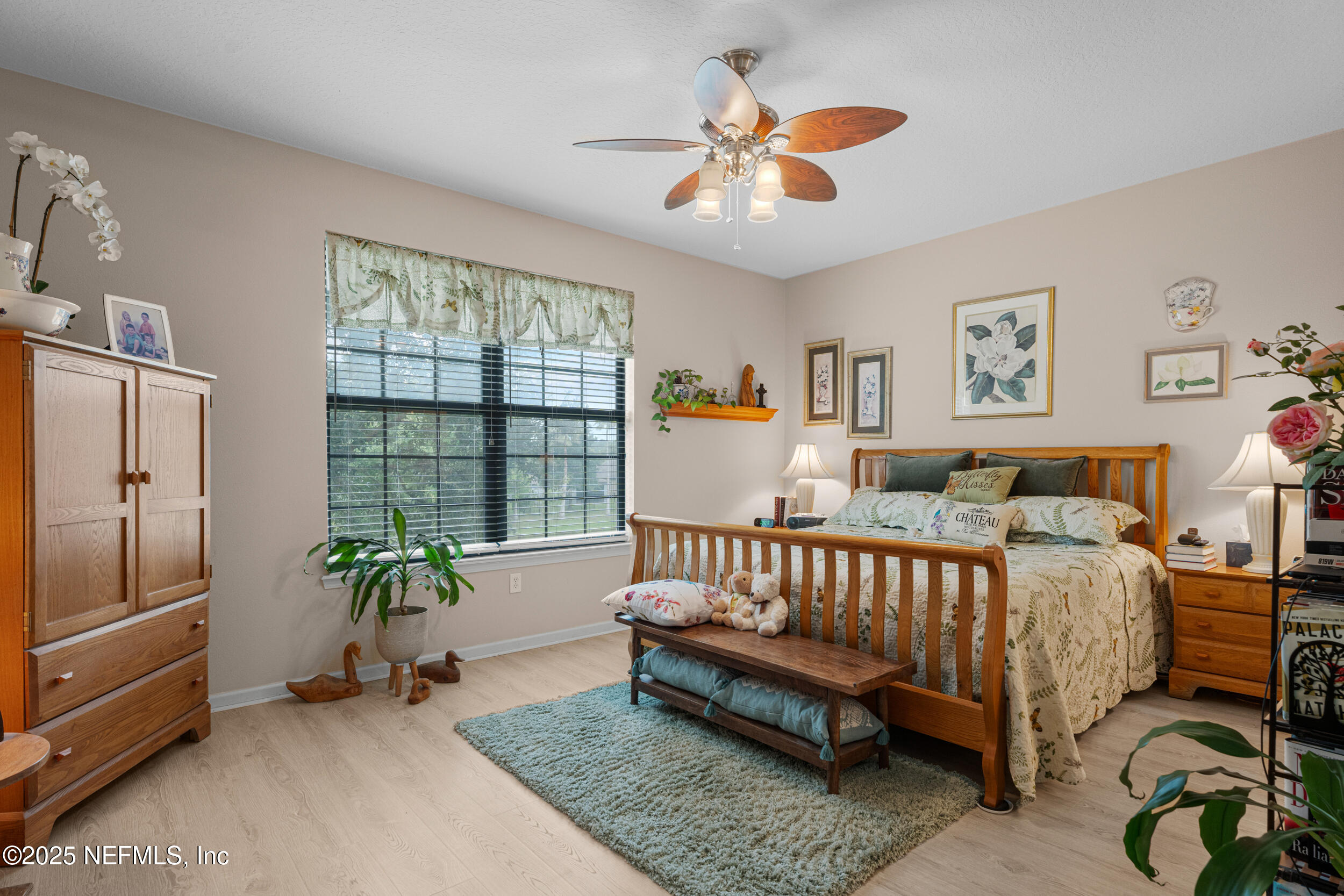192 ORCHARD PASS Avenue, 522