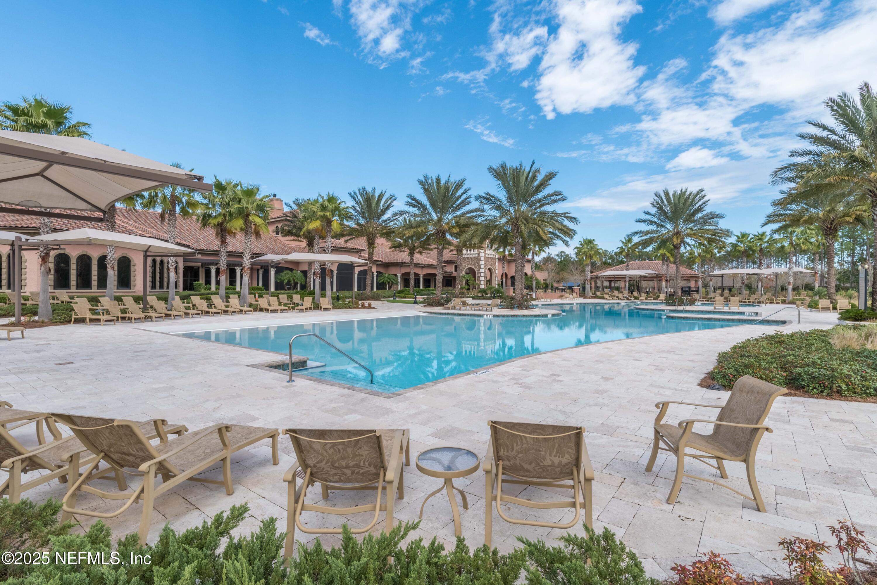192 ORCHARD PASS Avenue, 522
