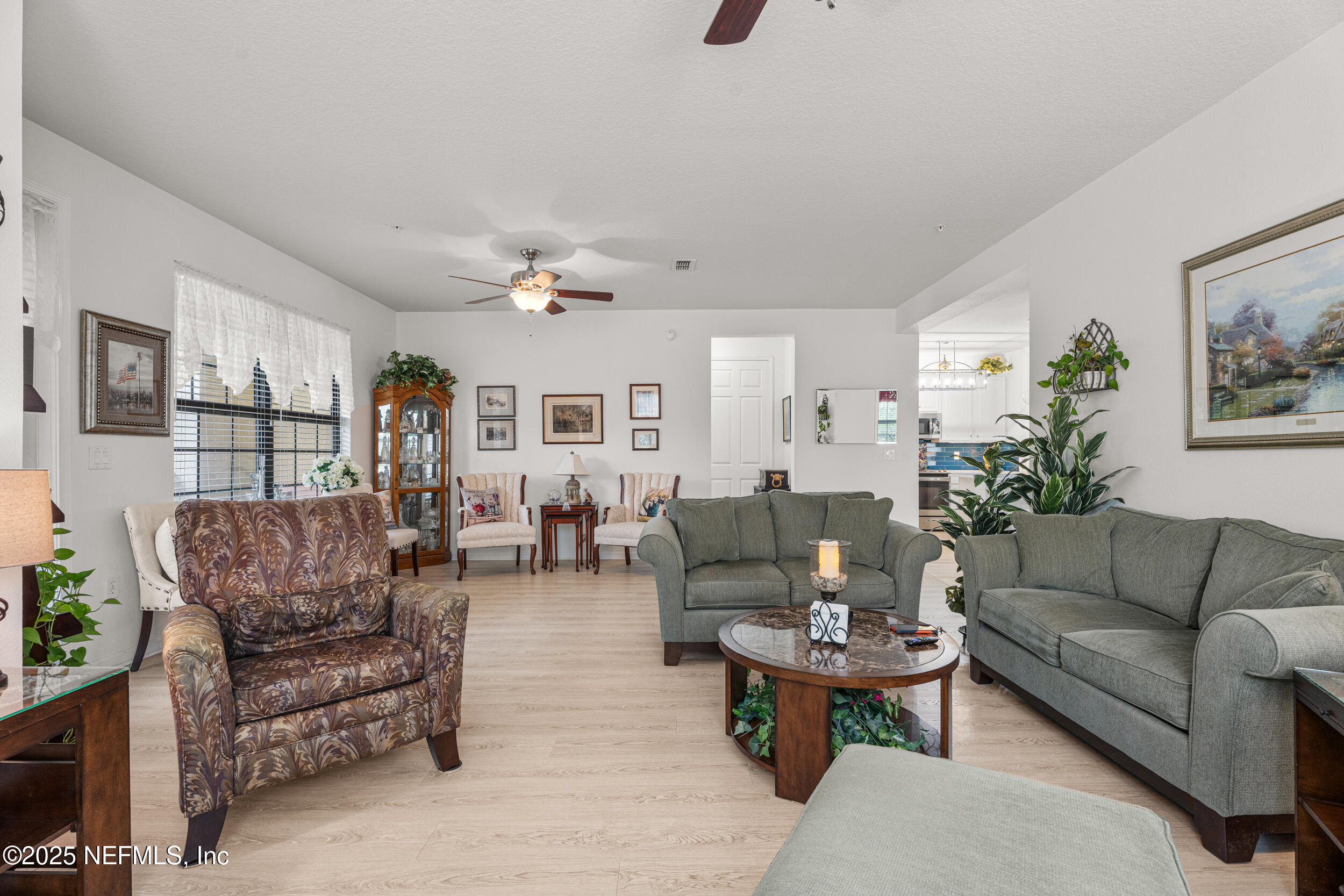 192 ORCHARD PASS Avenue, 522