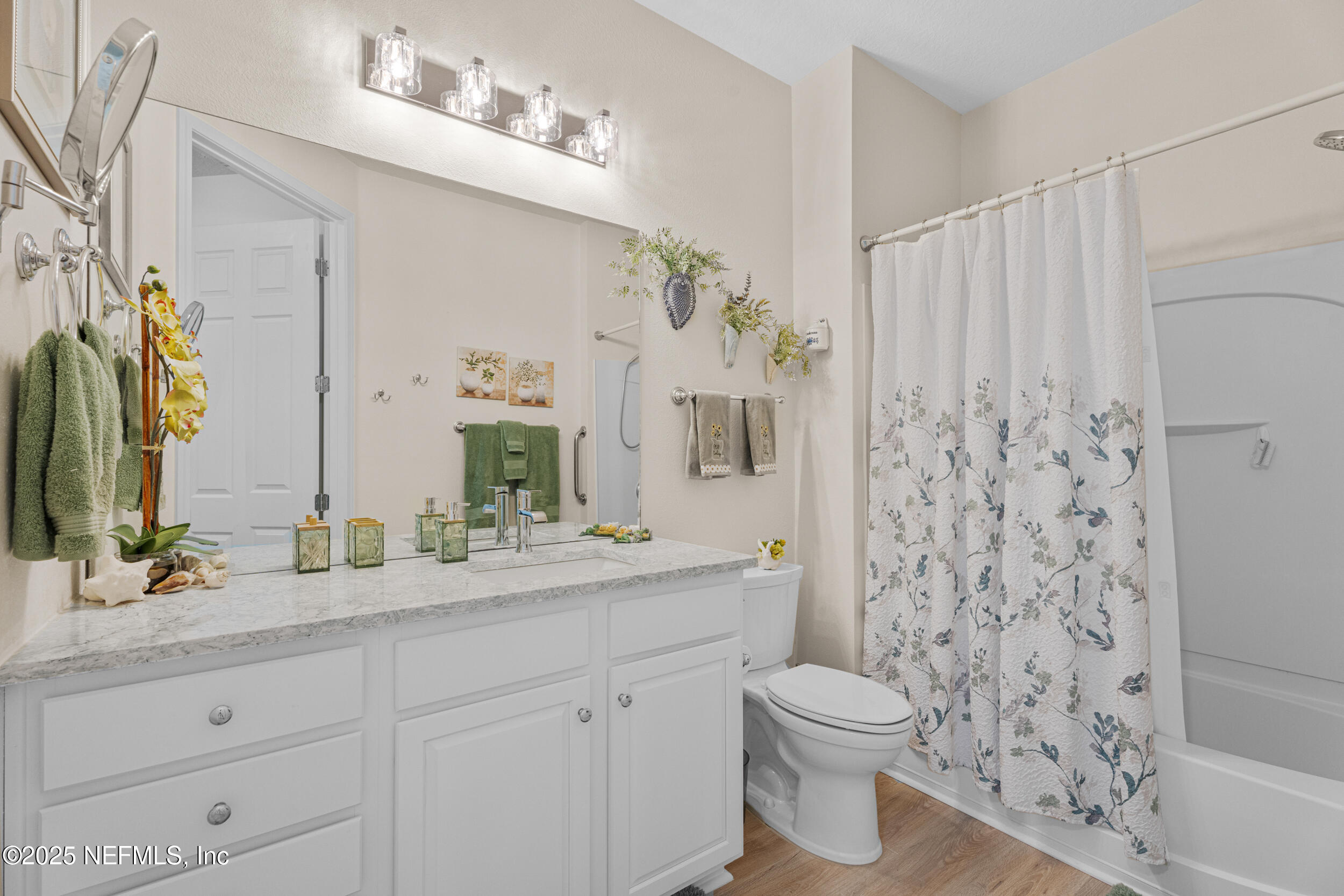 192 ORCHARD PASS Avenue, 522
