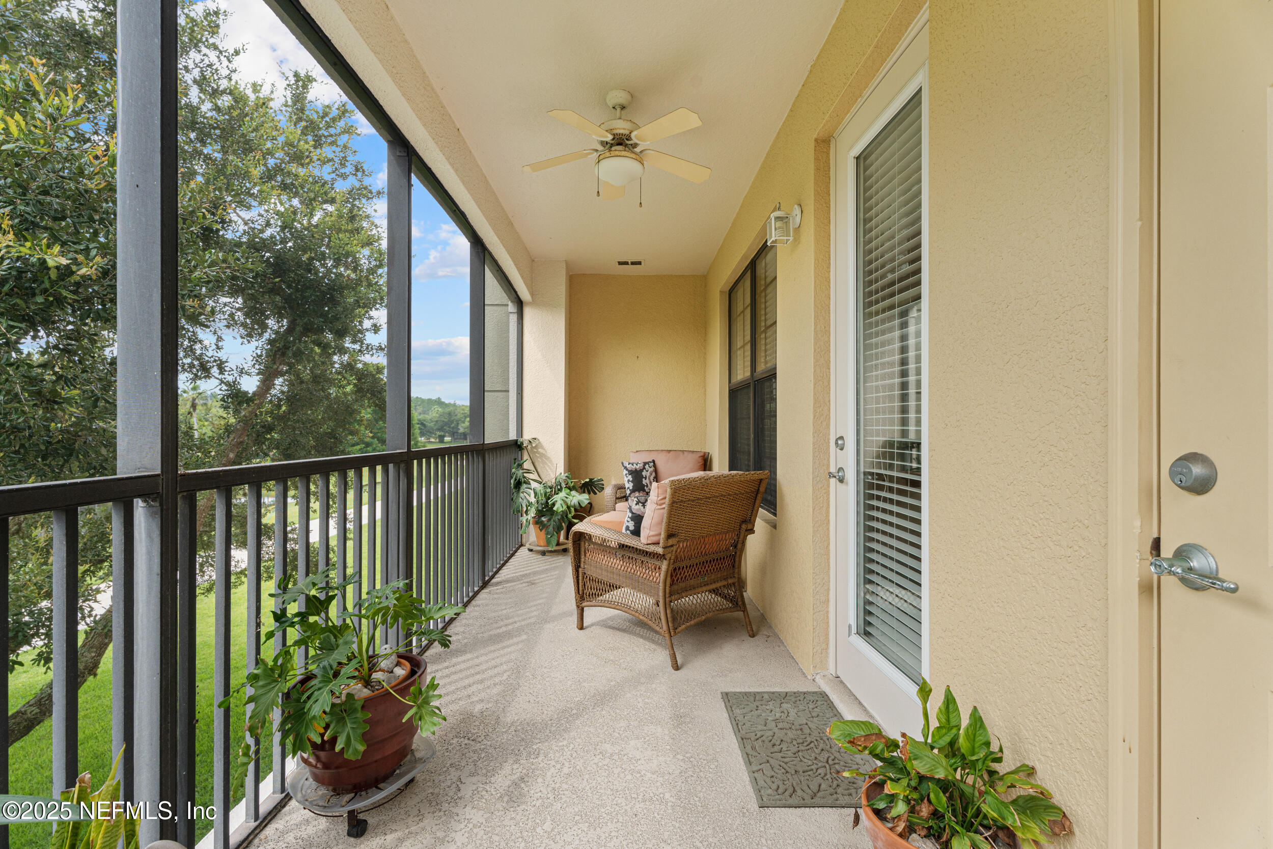 192 ORCHARD PASS Avenue, 522