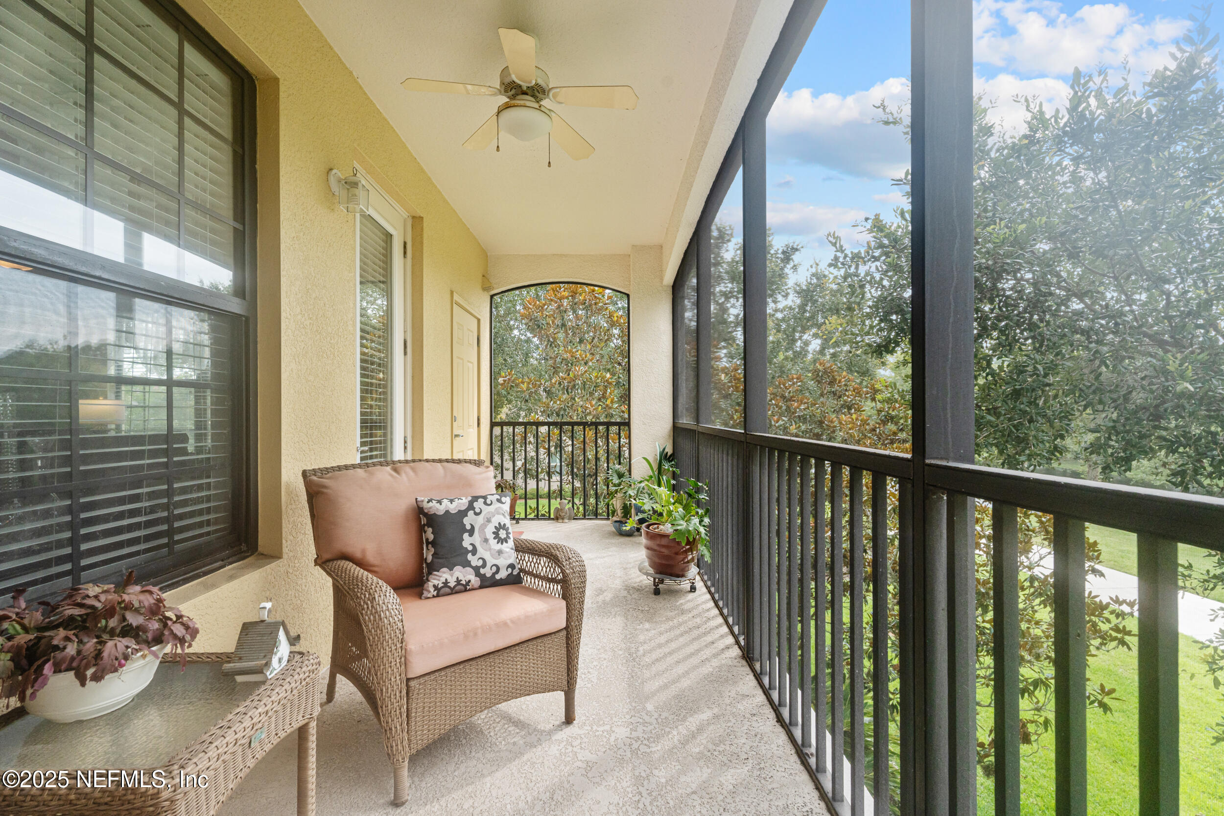 192 ORCHARD PASS Avenue, 522