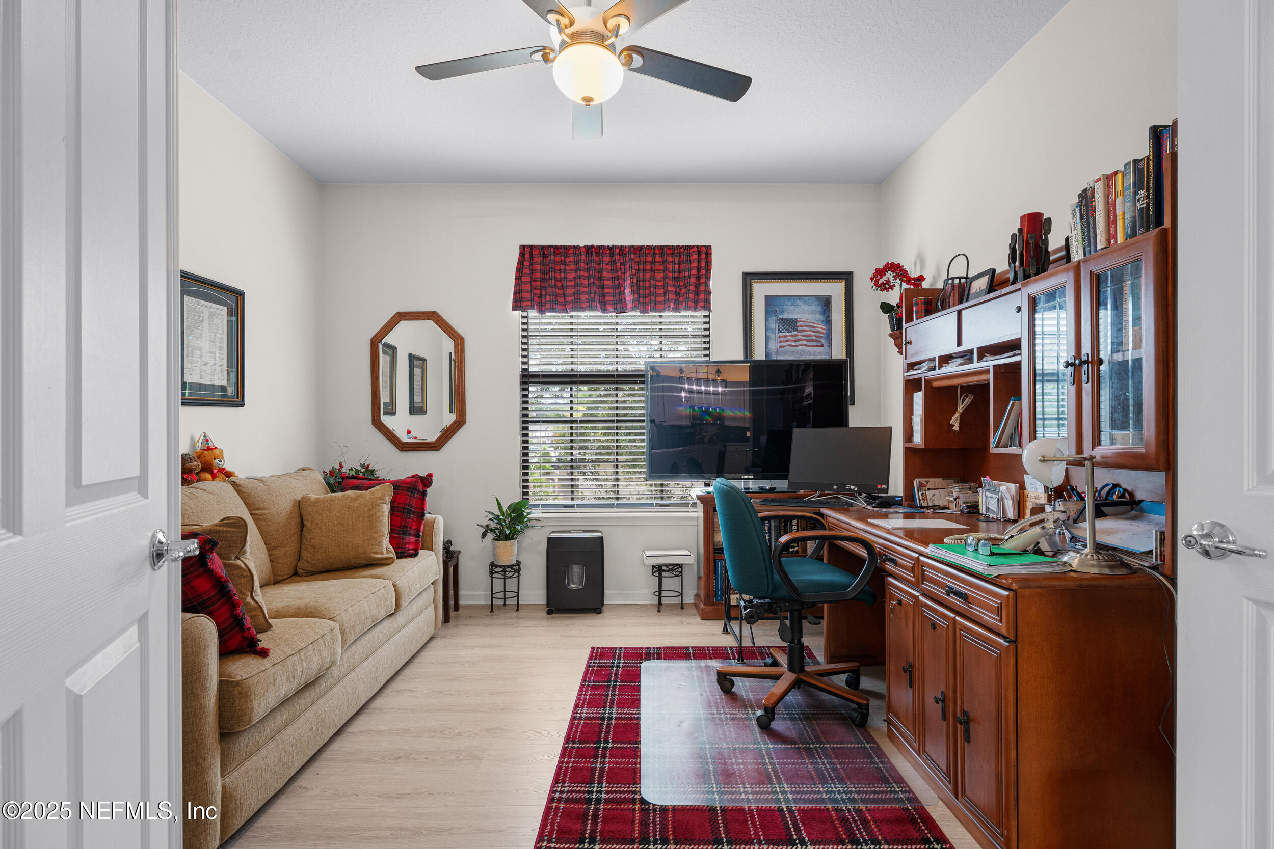 192 ORCHARD PASS Avenue, 522