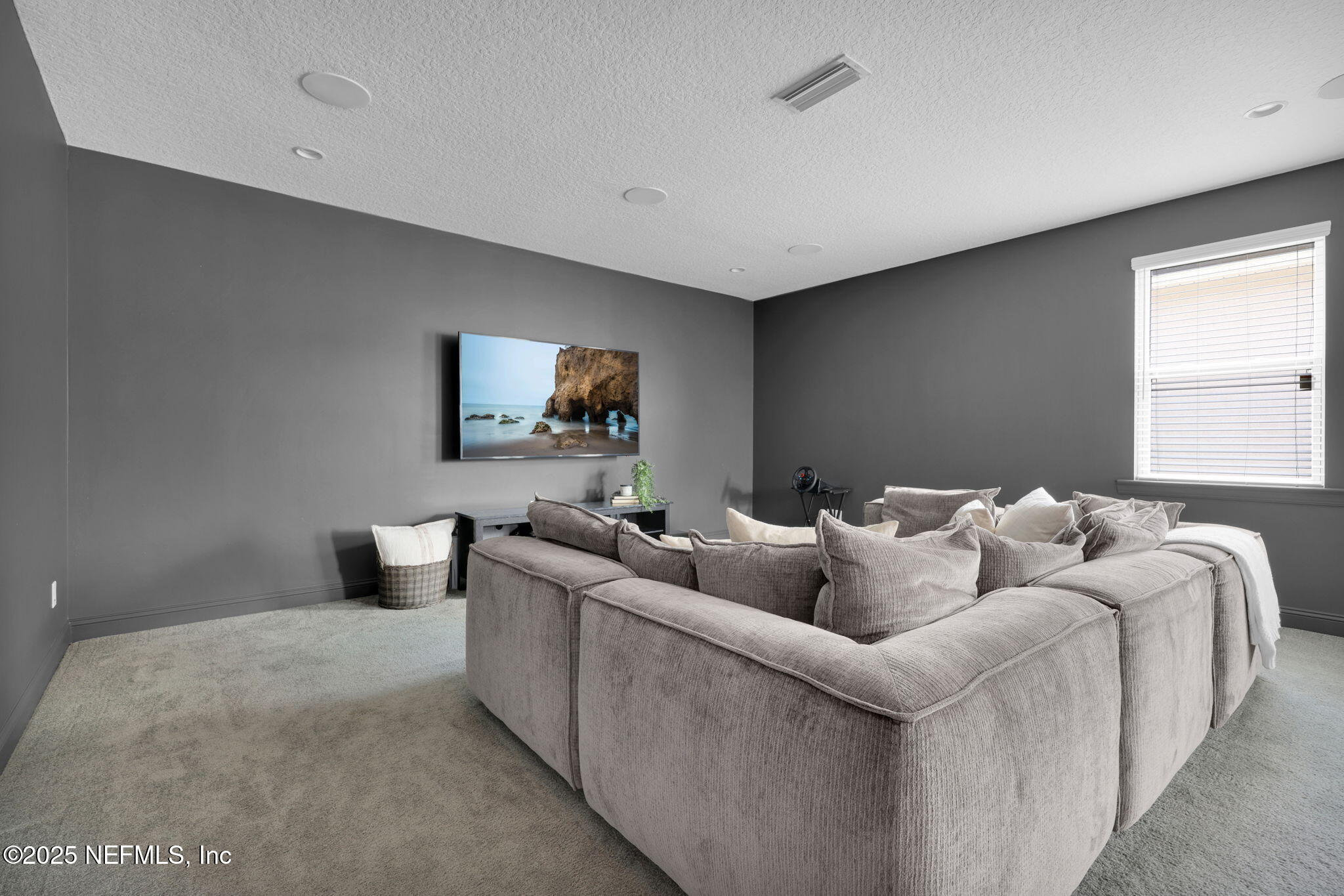 303 GULFSTREAM Way