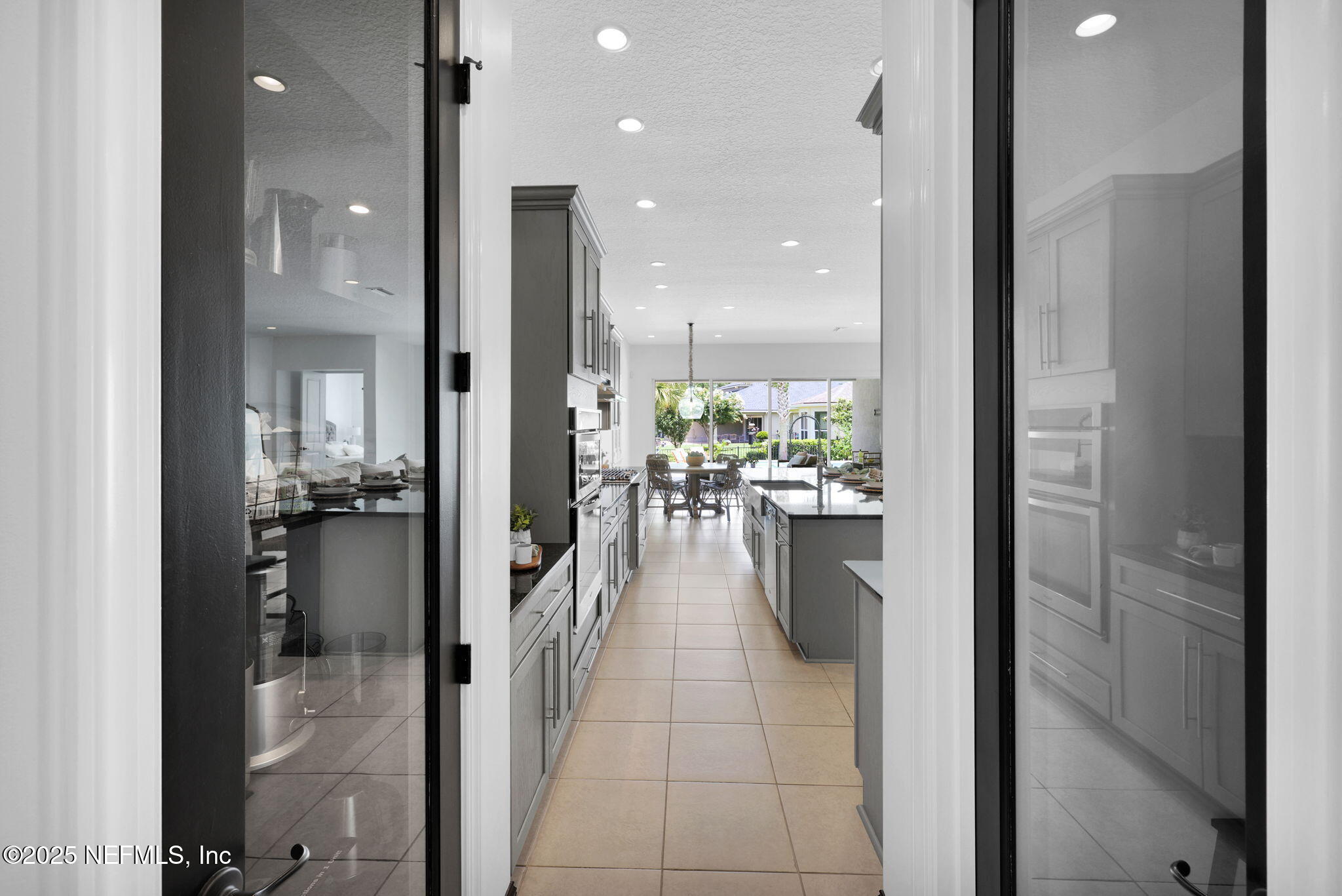 303 GULFSTREAM Way
