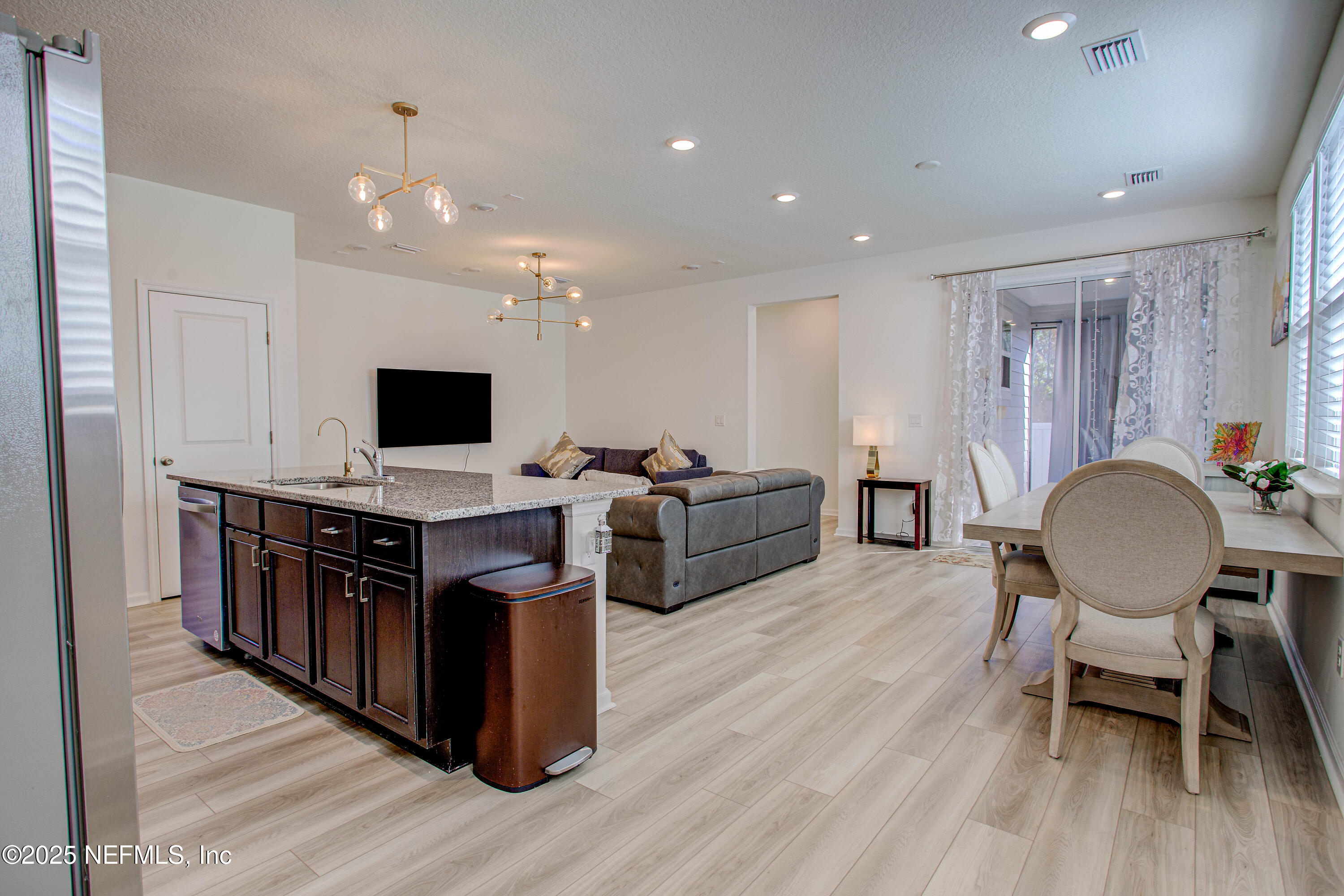 168 RAMBLING BROOK Trail, St. Johns