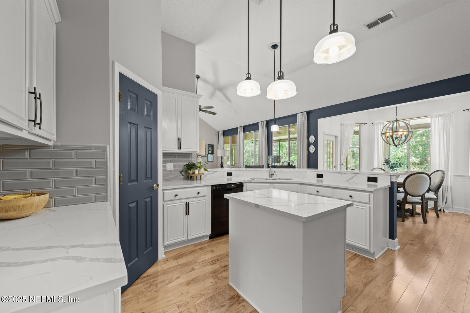 8641 AUTUMN GREEN Drive