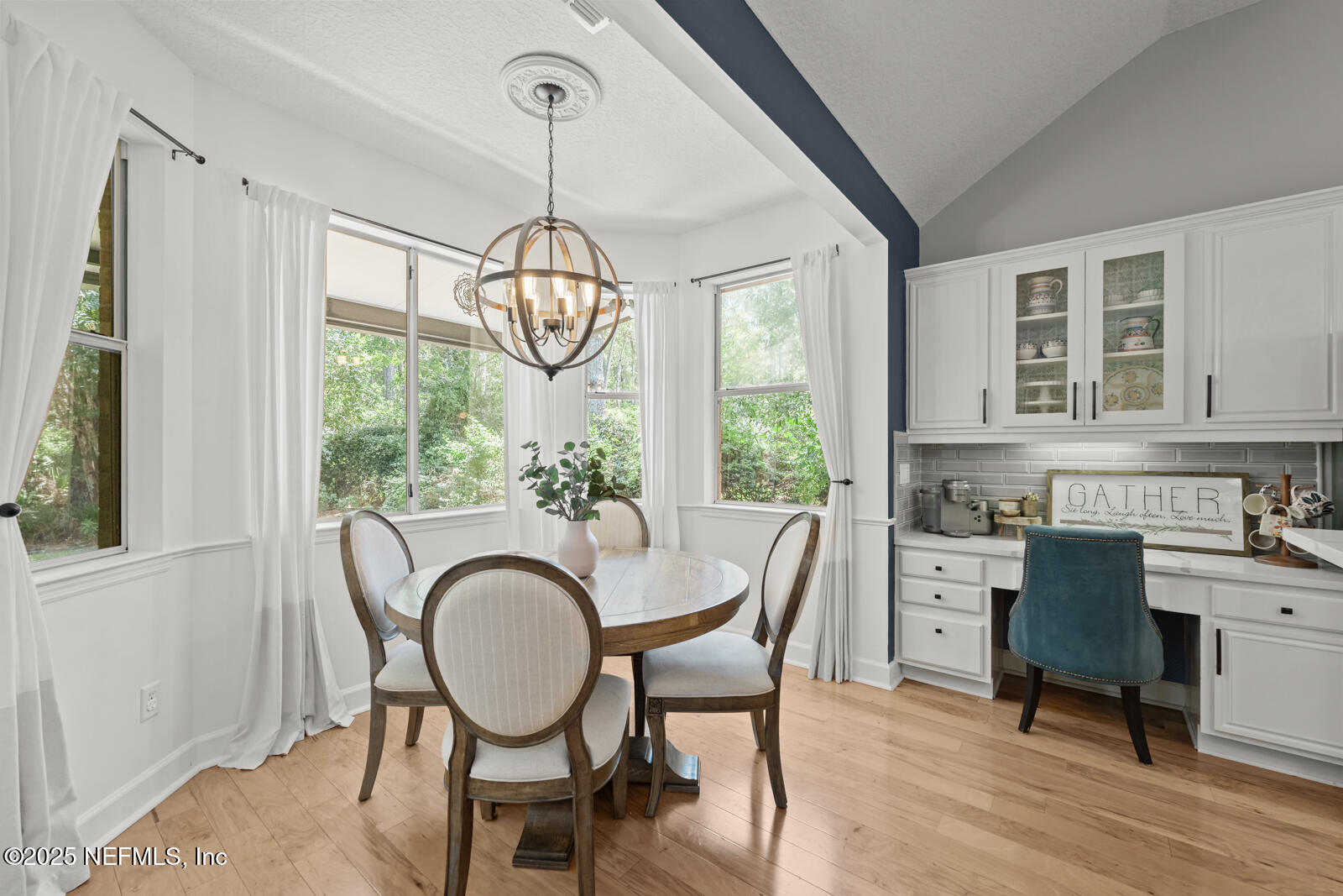 8641 AUTUMN GREEN Drive