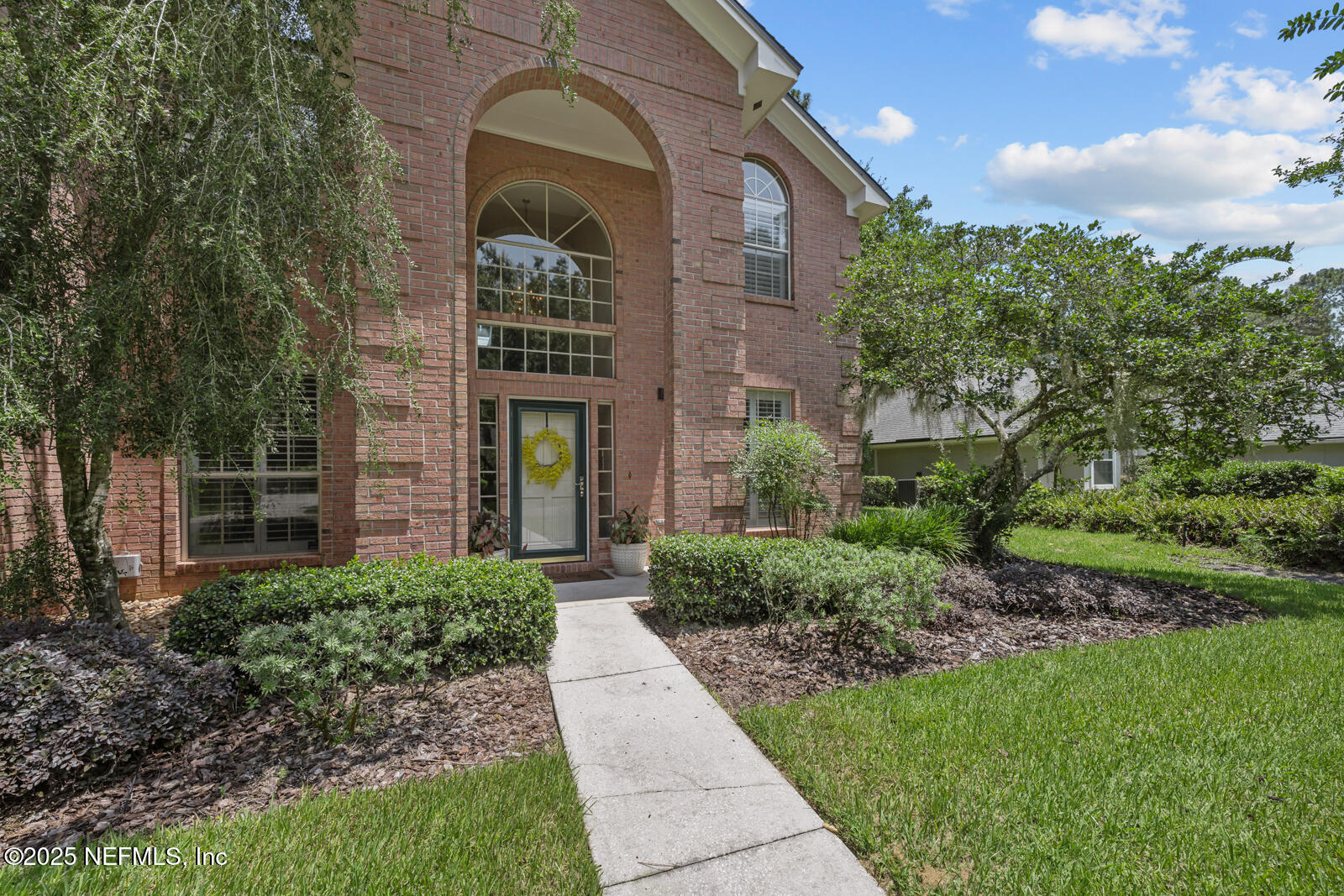 8641 AUTUMN GREEN Drive