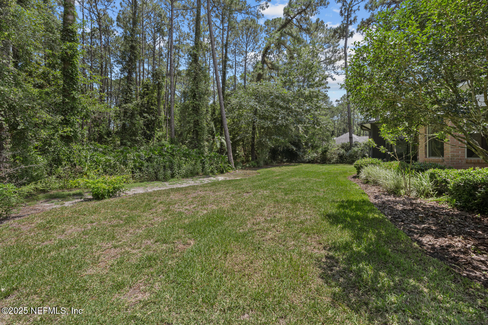 8641 AUTUMN GREEN Drive