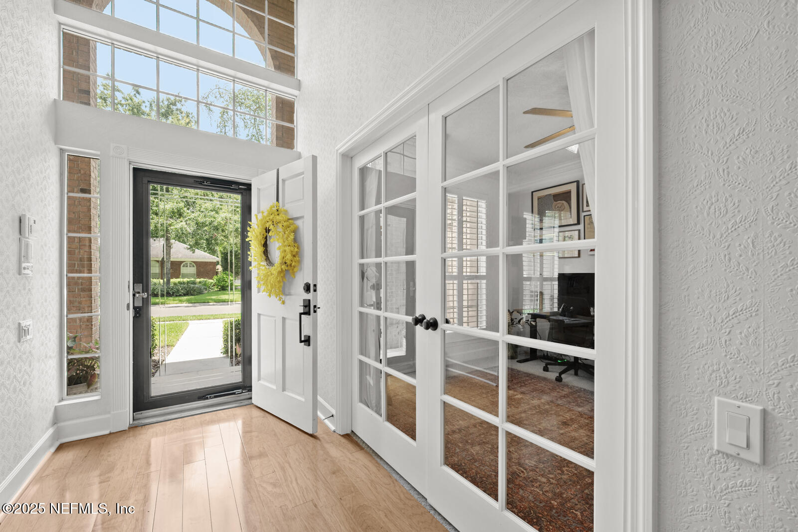 8641 AUTUMN GREEN Drive