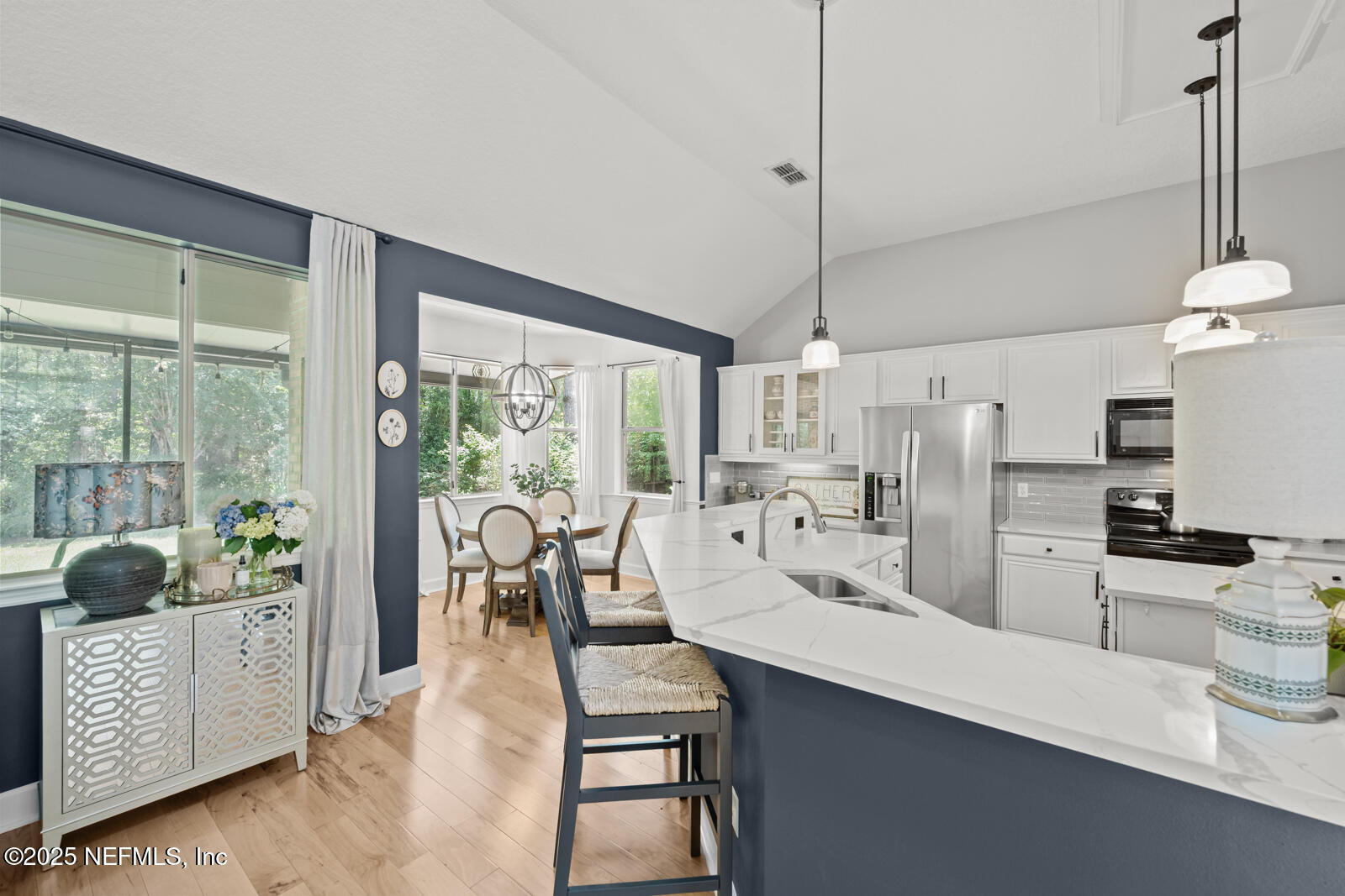 8641 AUTUMN GREEN Drive