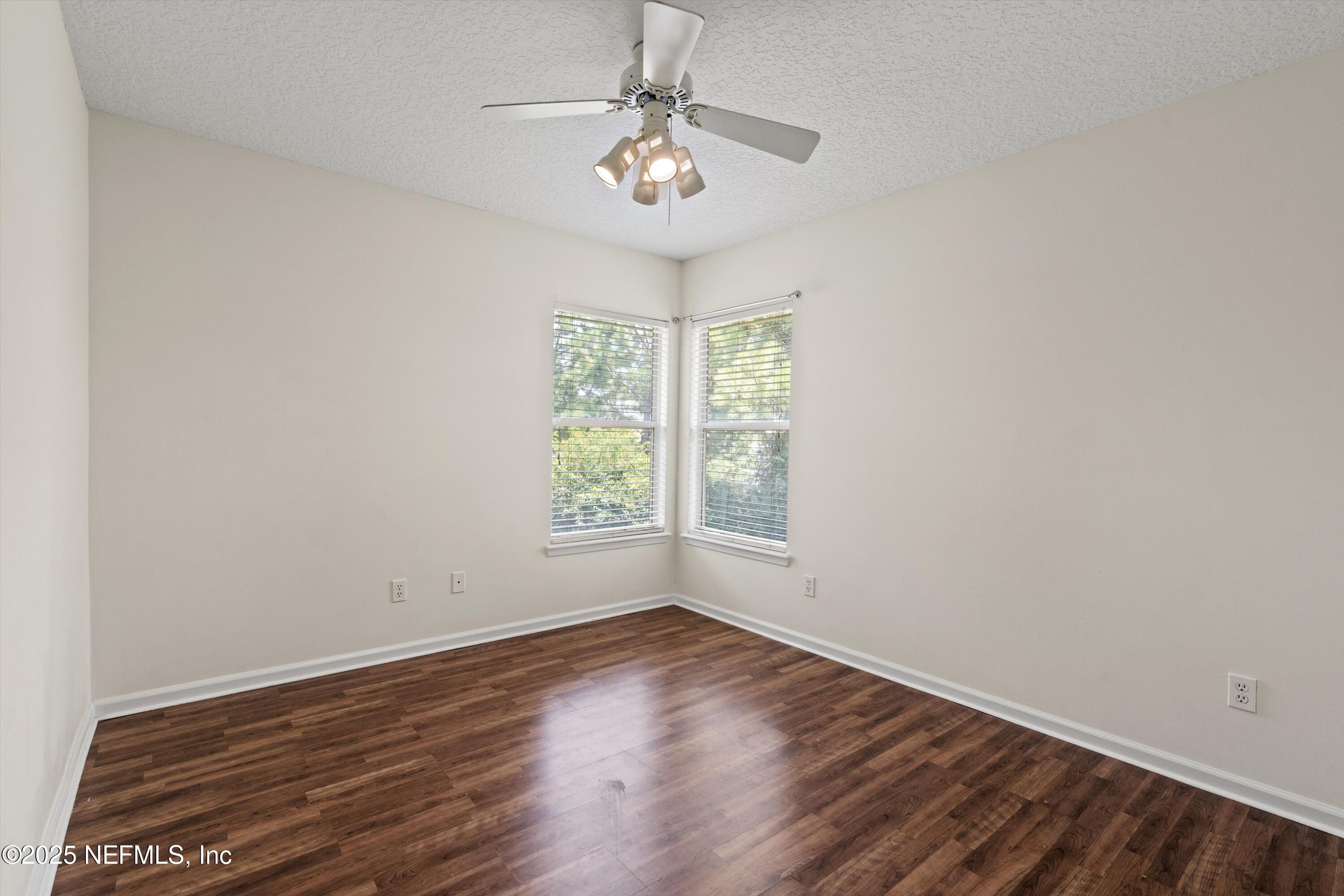 124 SHELBYS COVE Court