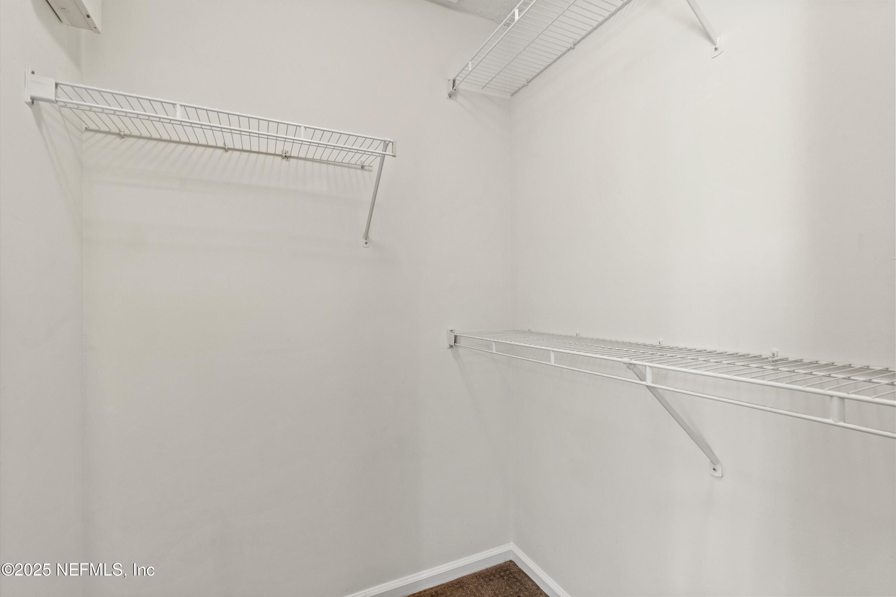 124 SHELBYS COVE Court