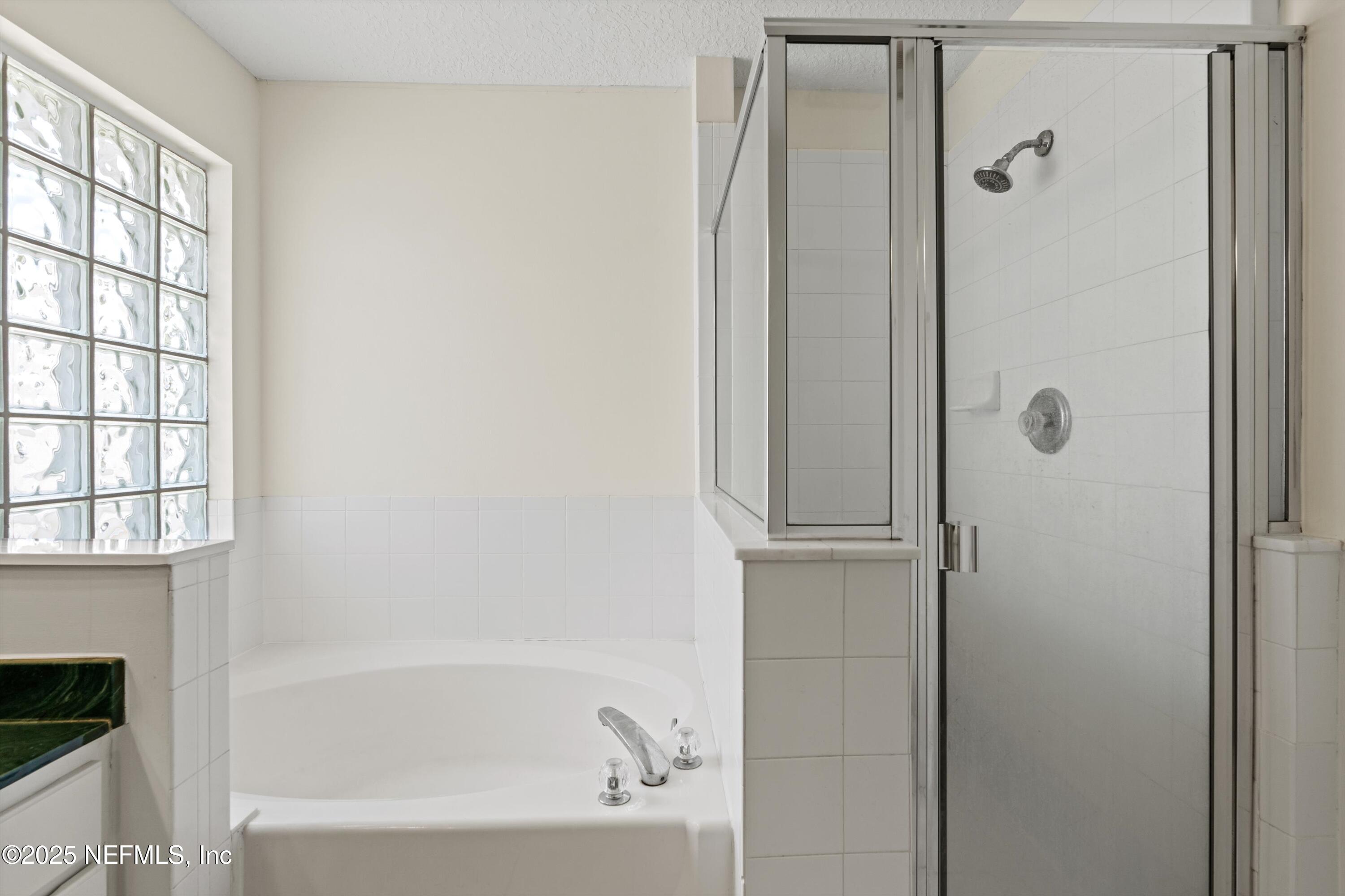124 SHELBYS COVE Court