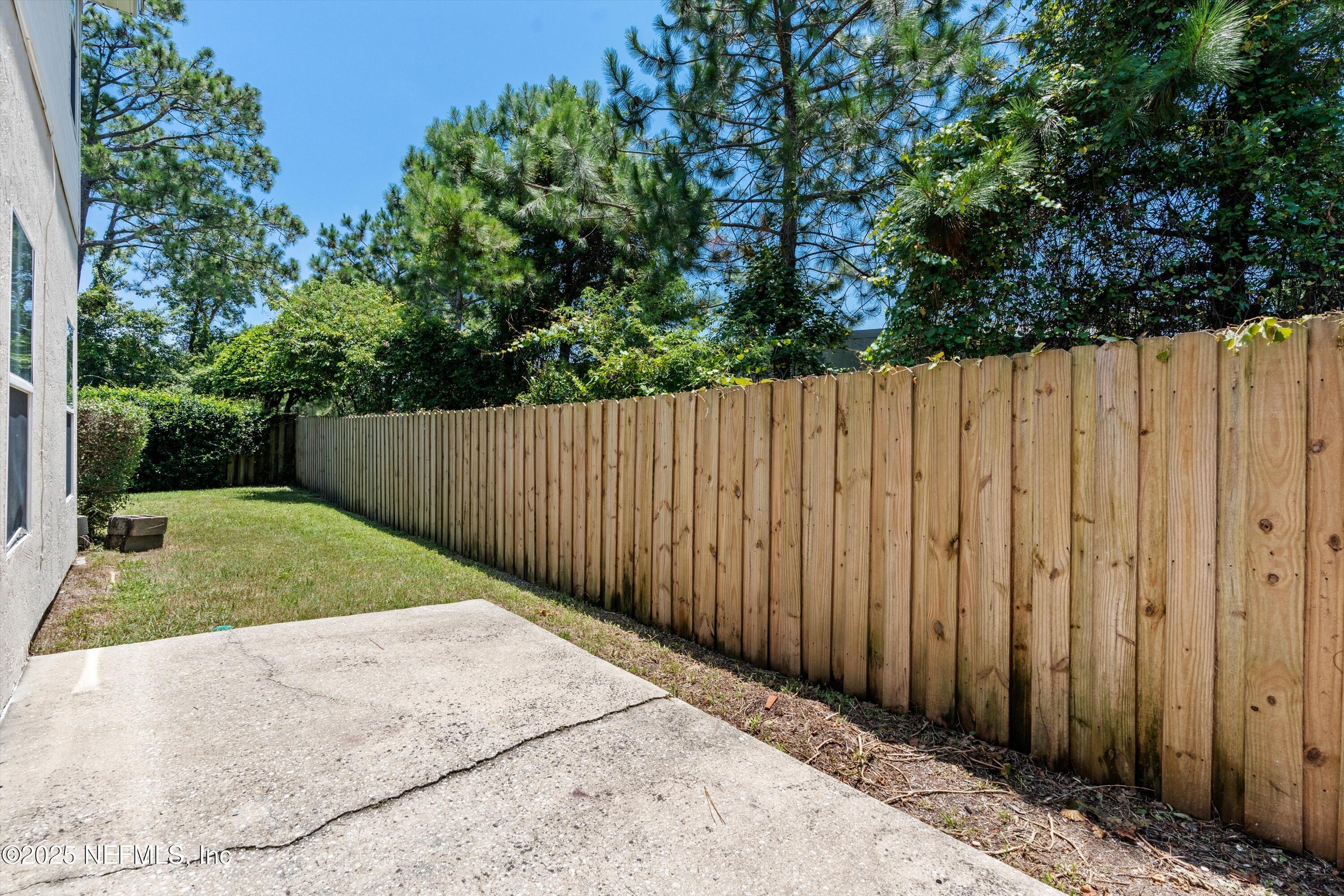 124 SHELBYS COVE Court