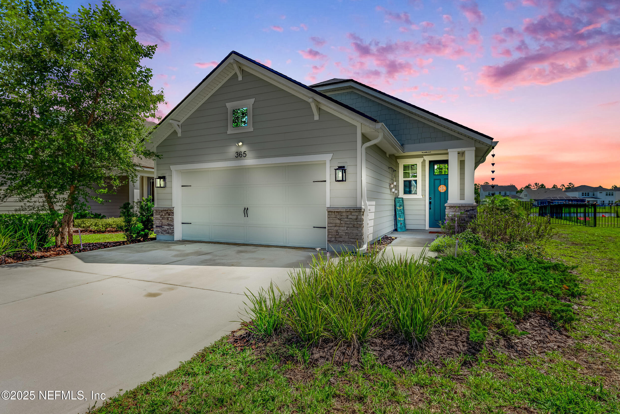 365 SETTLERS LANDING Drive