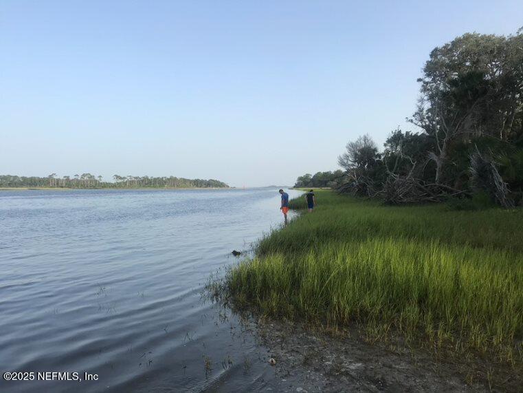 365 SETTLERS LANDING Drive