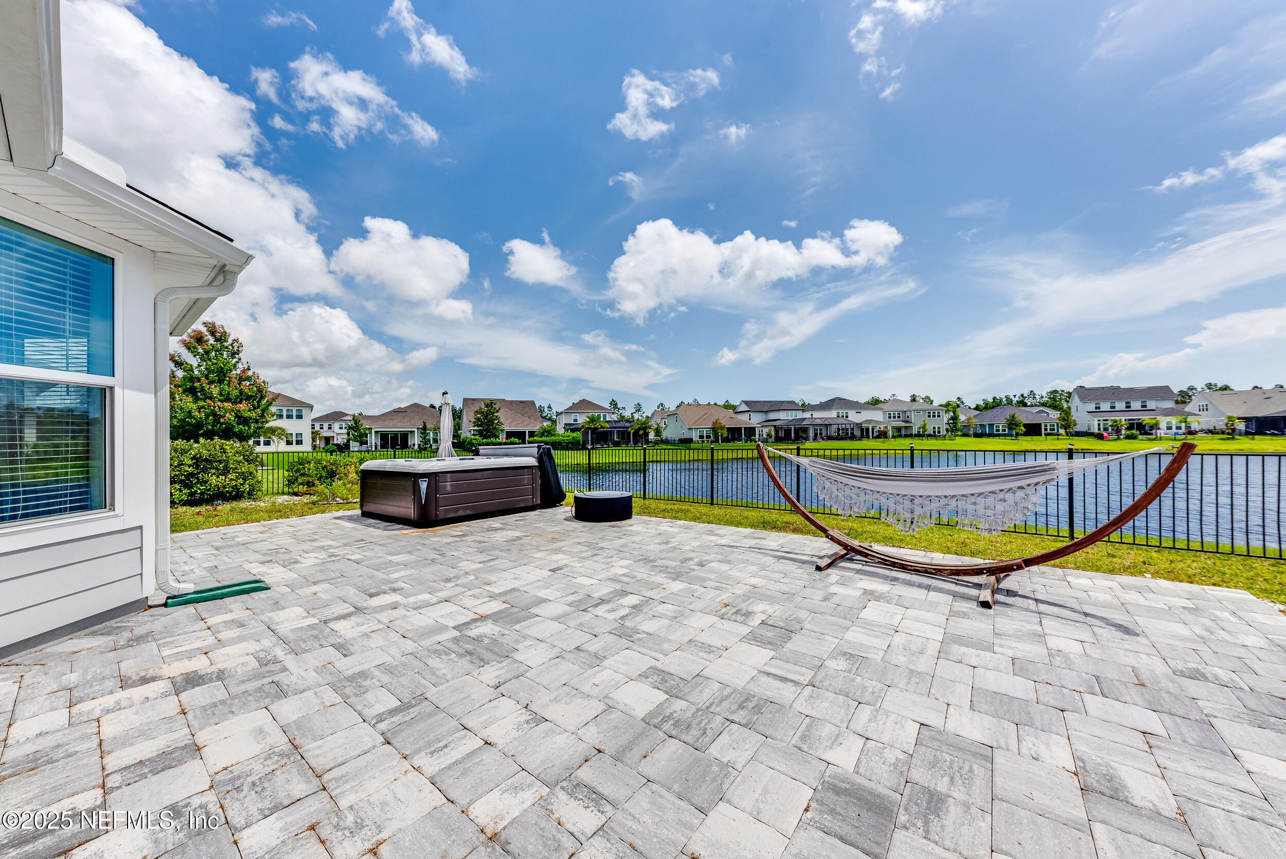 365 SETTLERS LANDING Drive