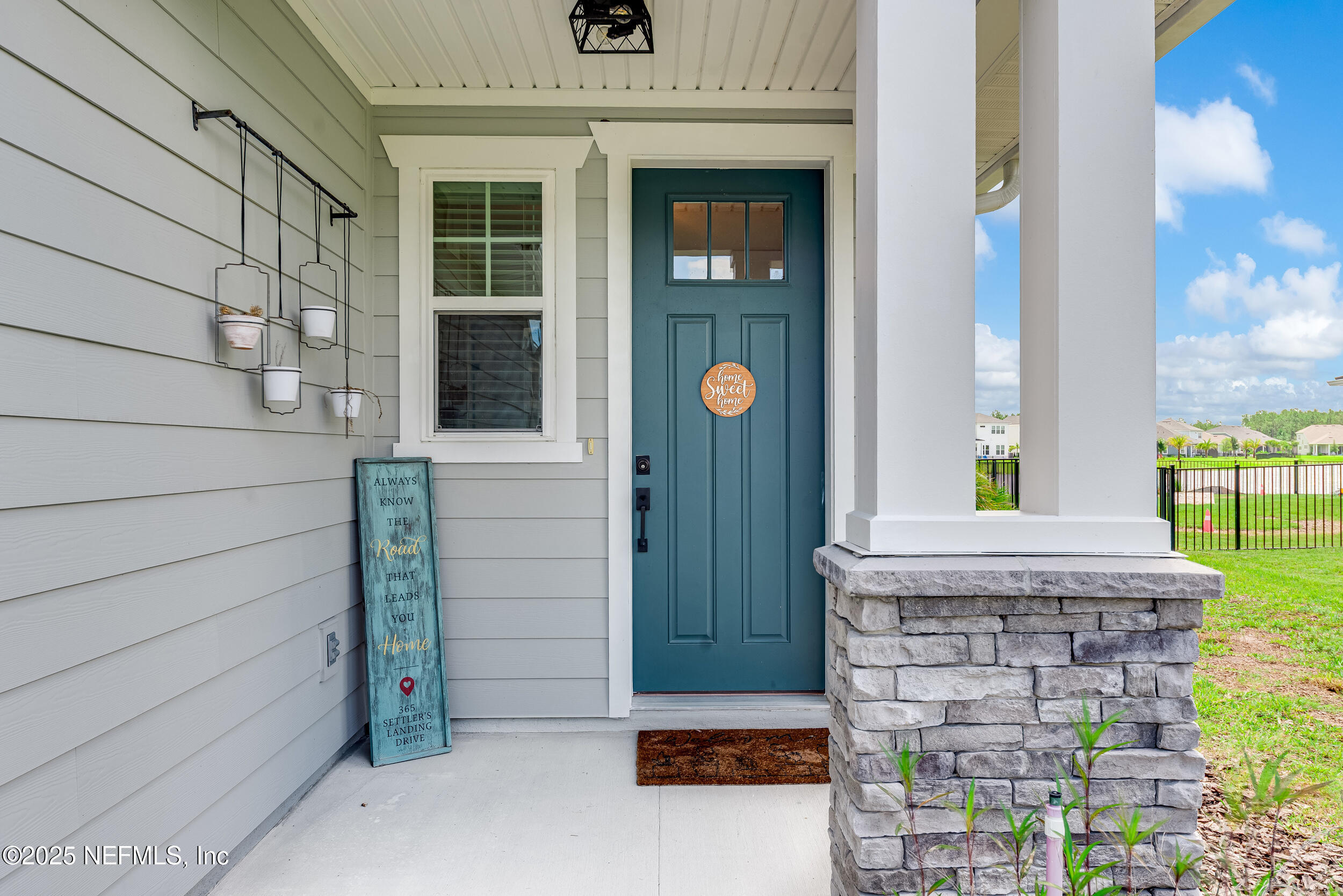 365 SETTLERS LANDING Drive