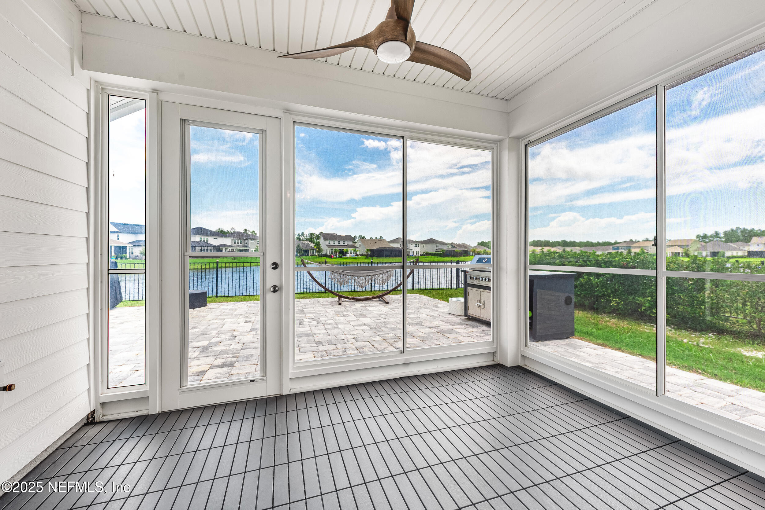 365 SETTLERS LANDING Drive