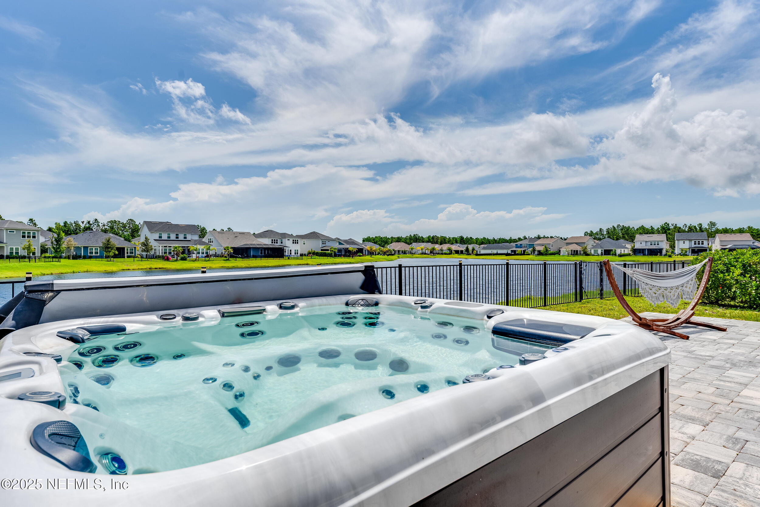 365 SETTLERS LANDING Drive