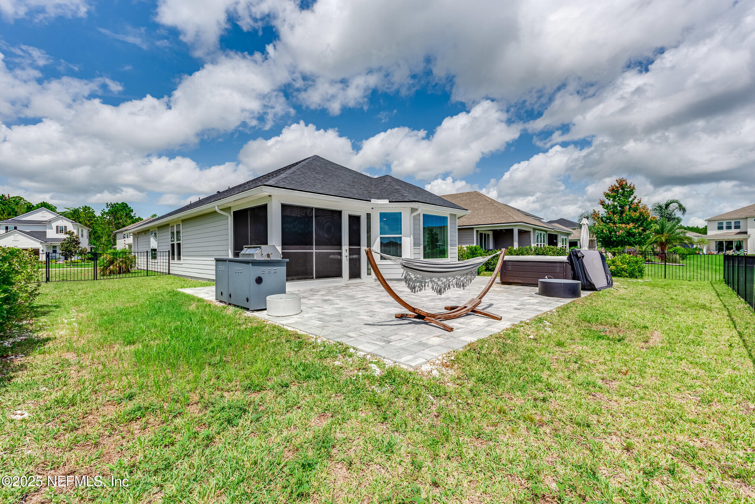 365 SETTLERS LANDING Drive