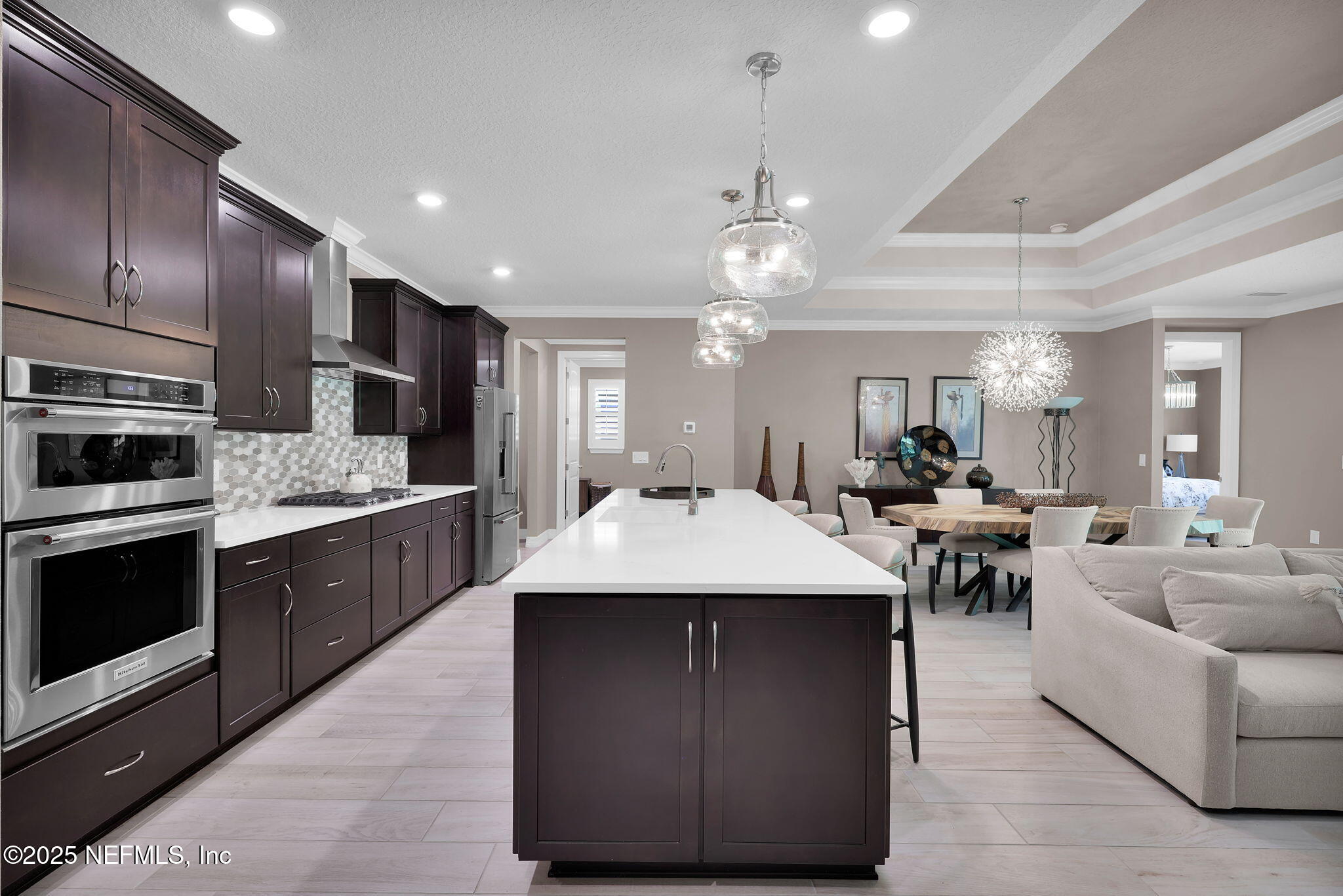 200 CAMEO Drive