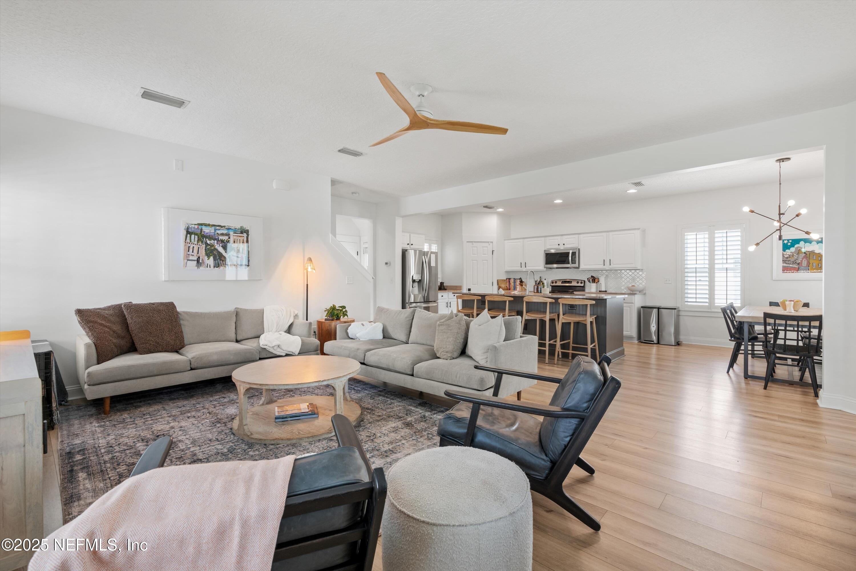 3939 PALM Way