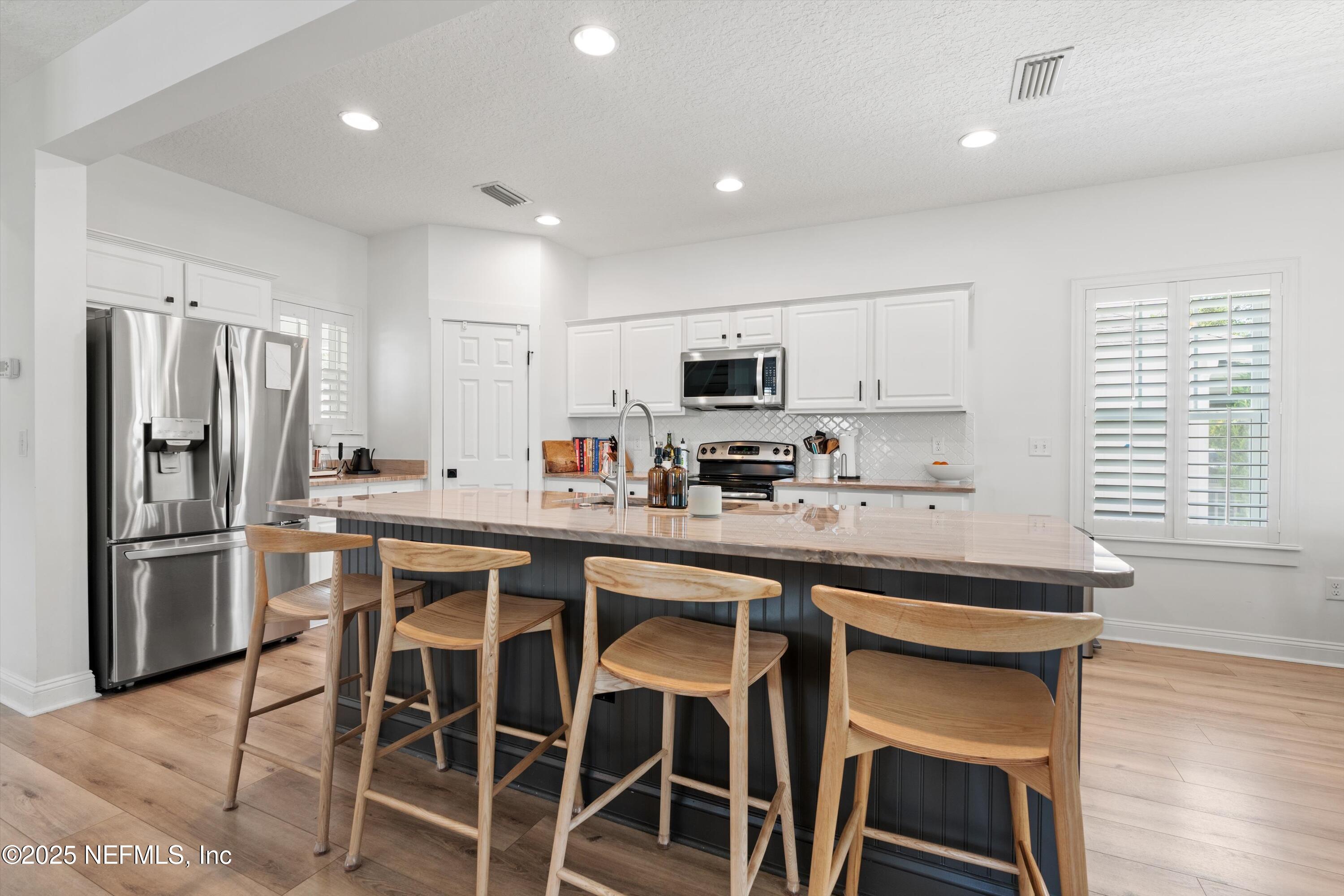 3939 PALM Way