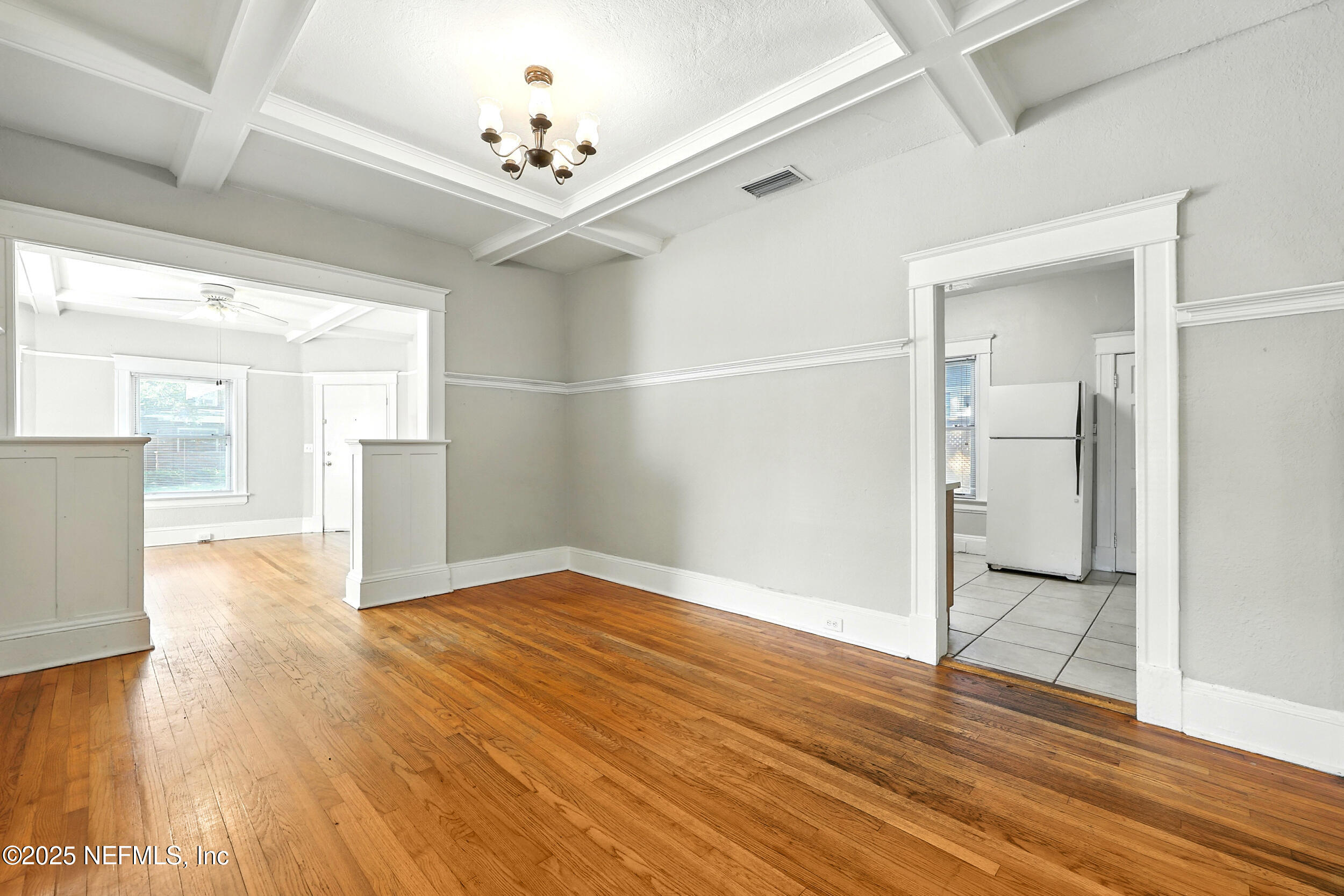 2805 POST Street