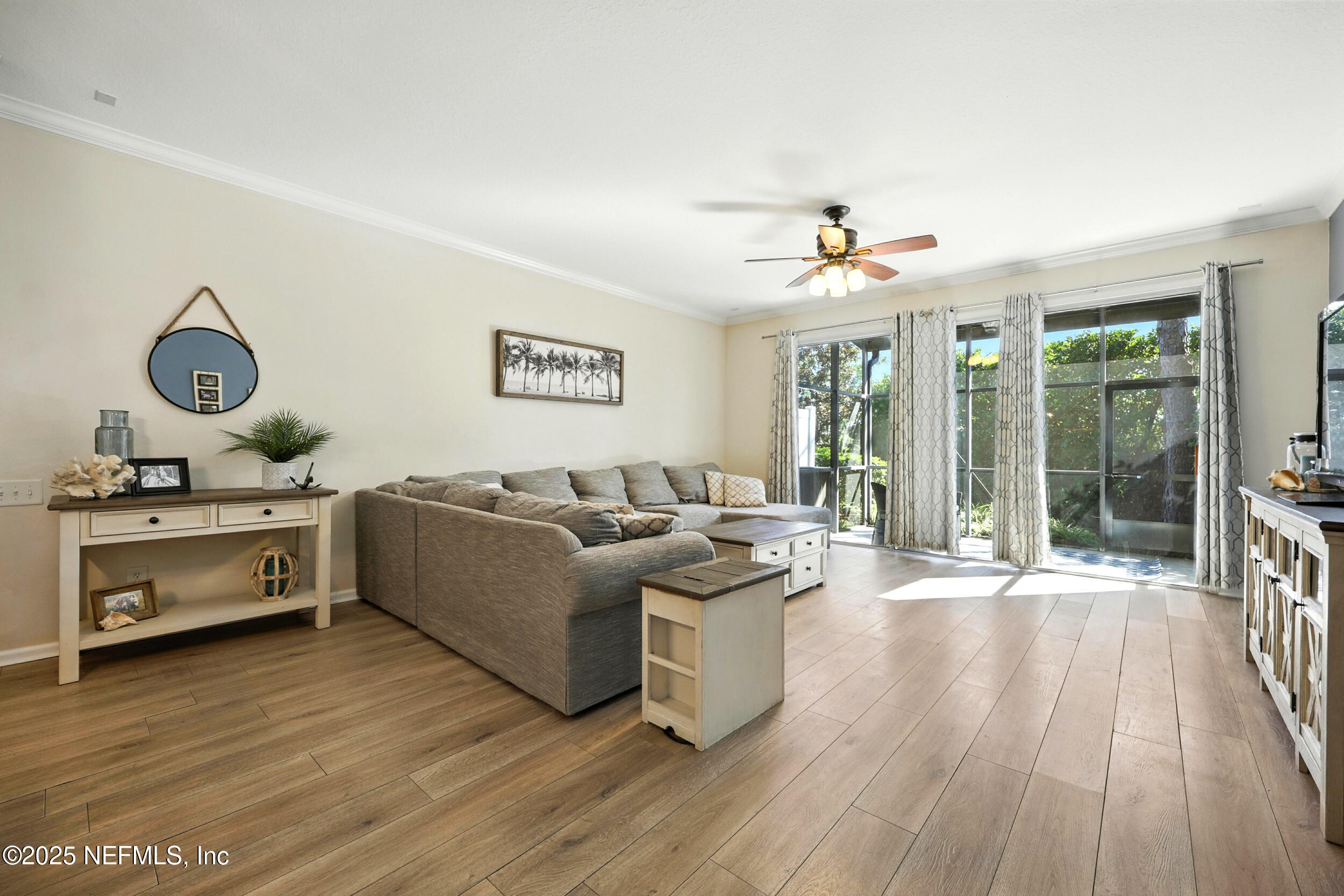 7469 RED CRANE Lane