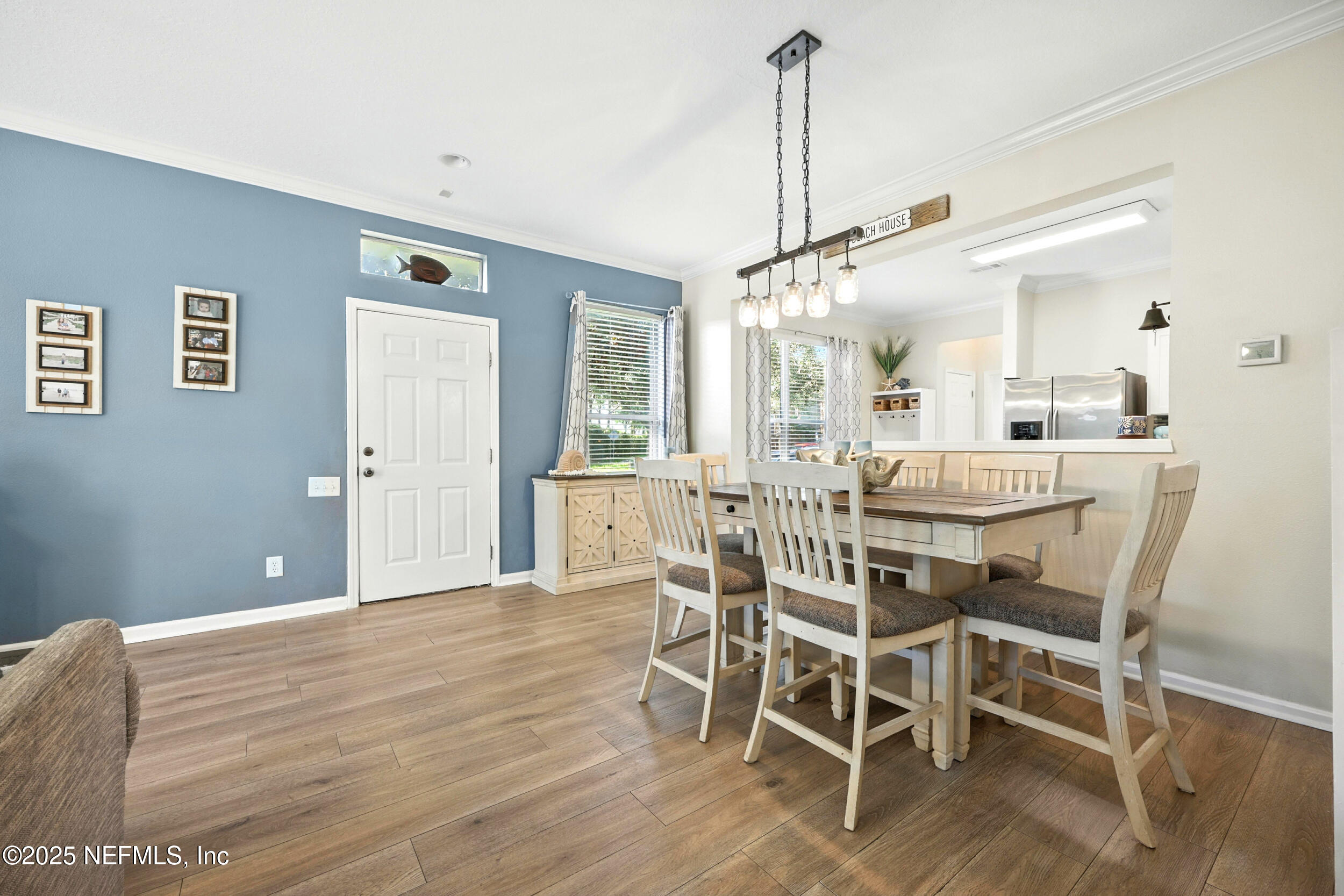 7469 RED CRANE Lane