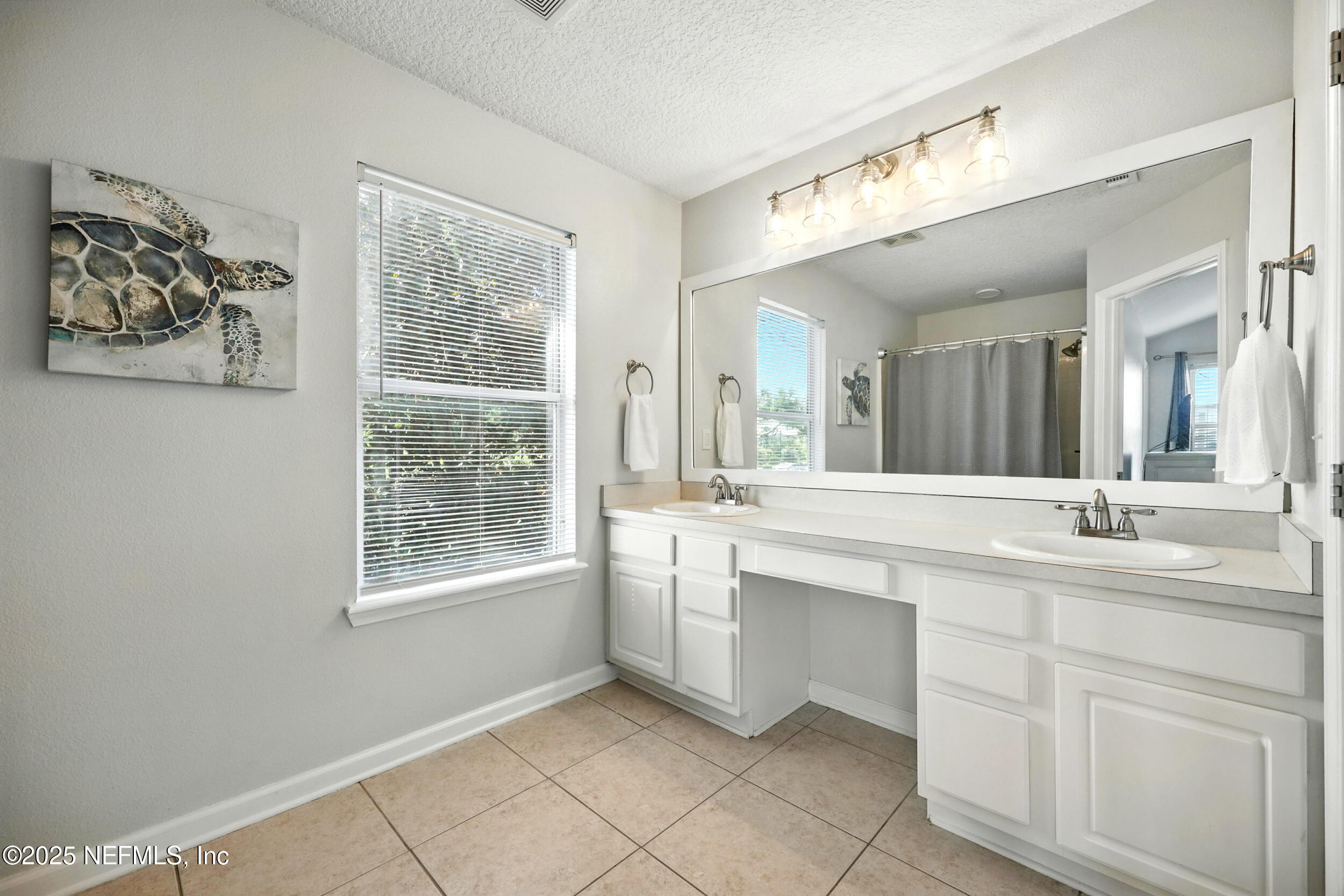 7469 RED CRANE Lane