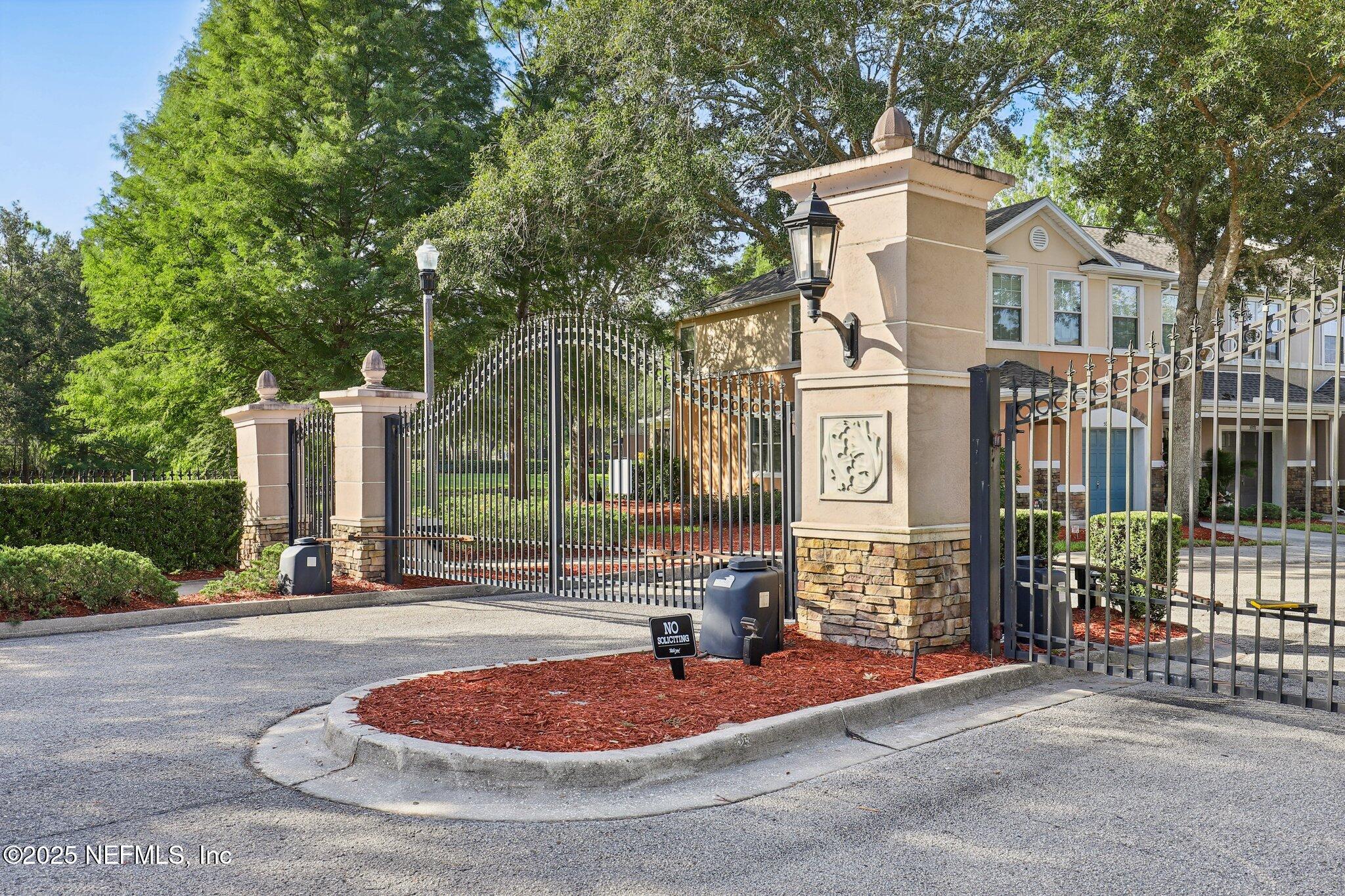 13501 GEMFIRE Court