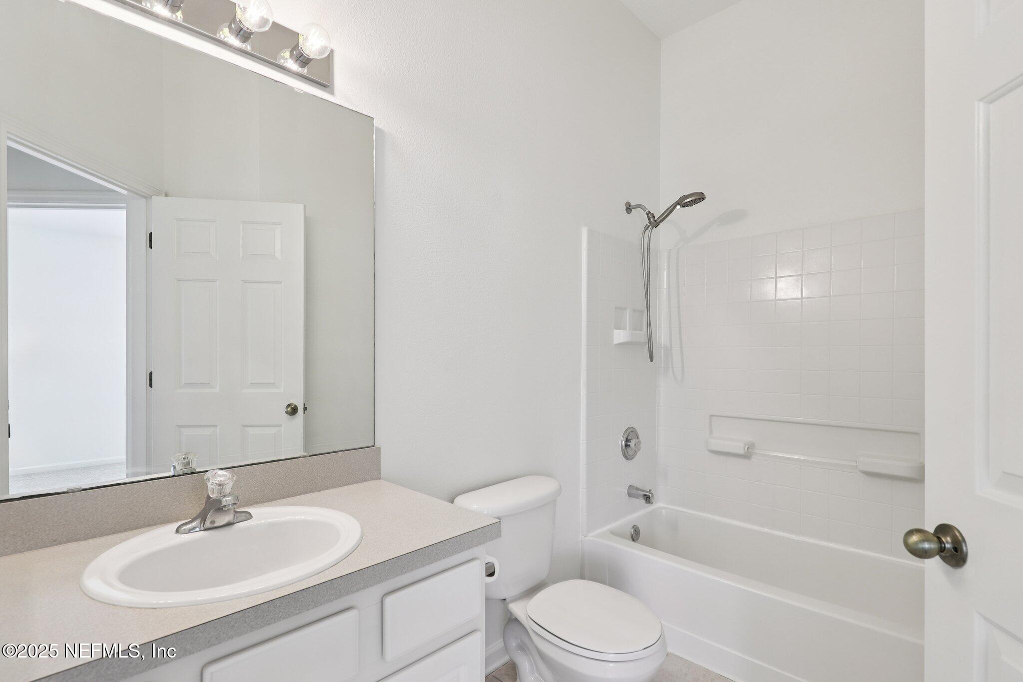 13501 GEMFIRE Court