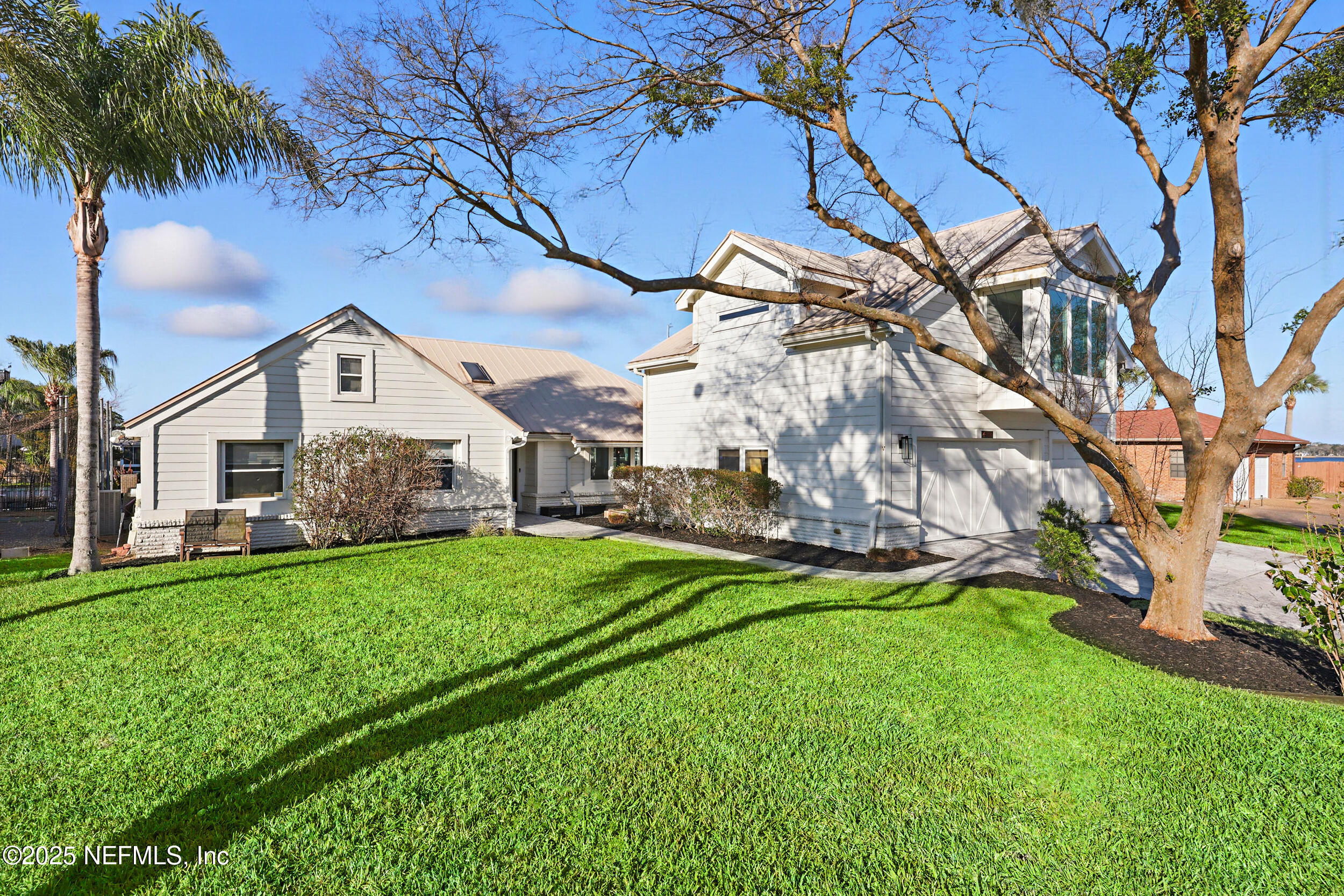 14585 AQUA VISTA Court