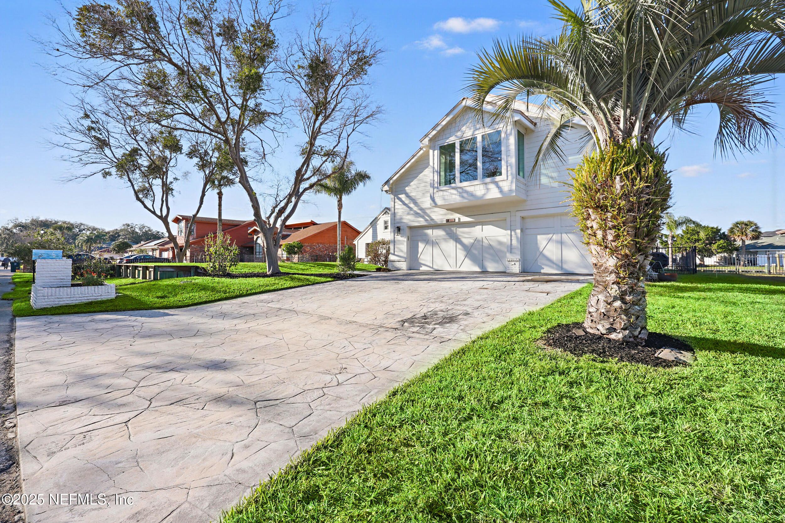 14585 AQUA VISTA Court