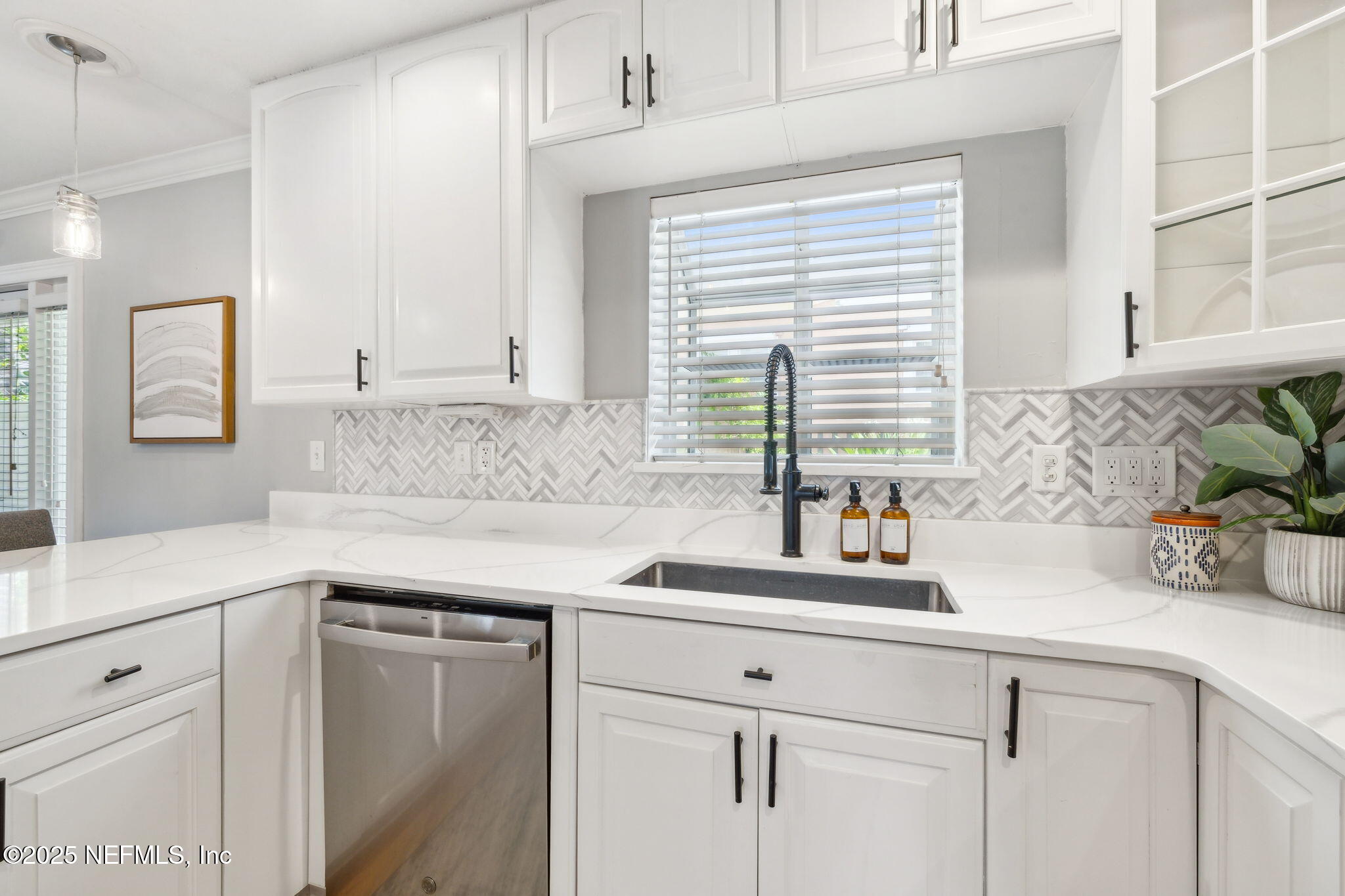 2233 SEMINOLE Road, 10
