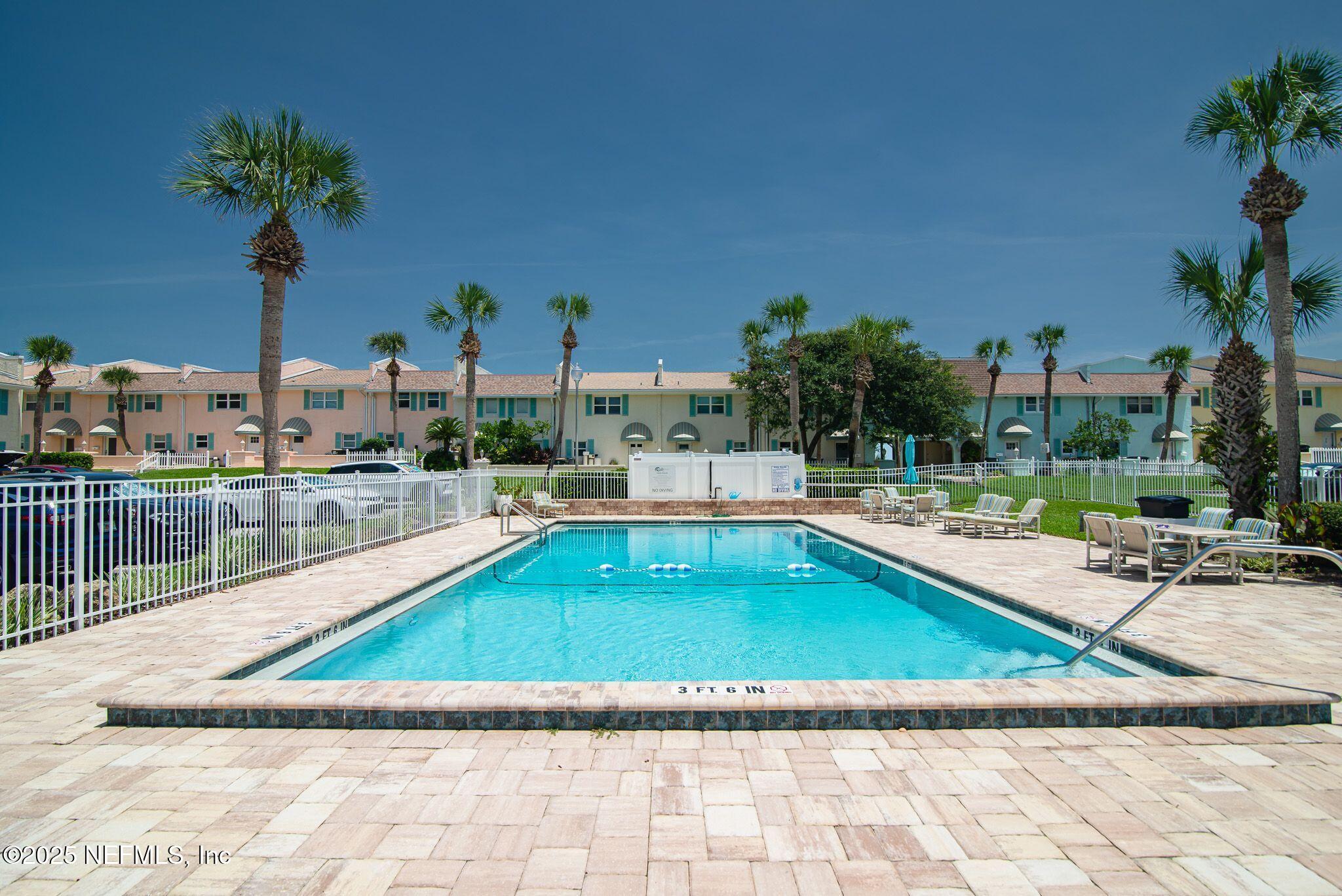 2233 SEMINOLE Road, 10