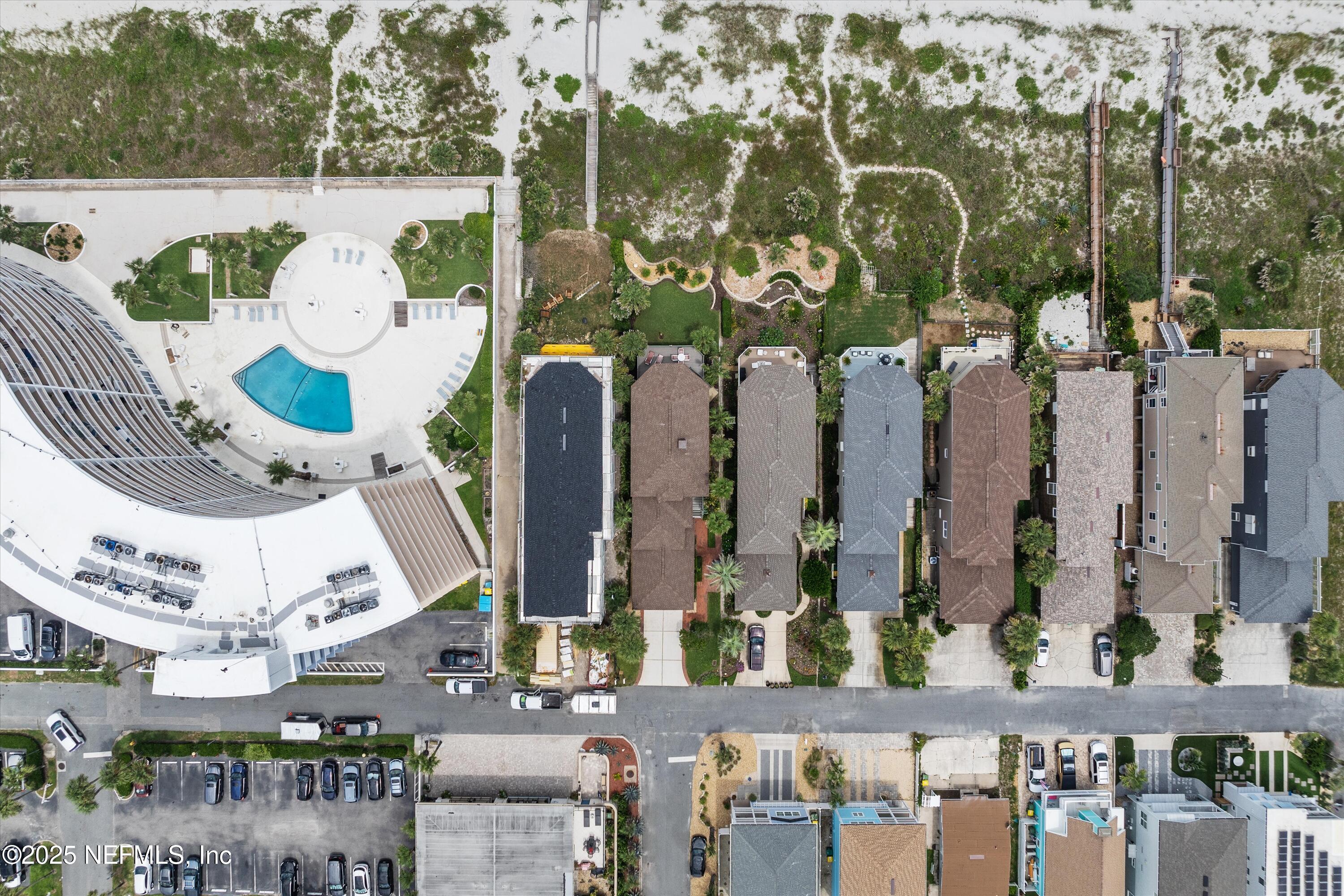 1819 OCEAN Drive S