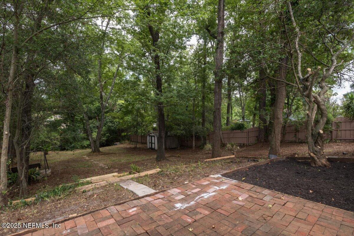 8323 GRAMPELL Drive