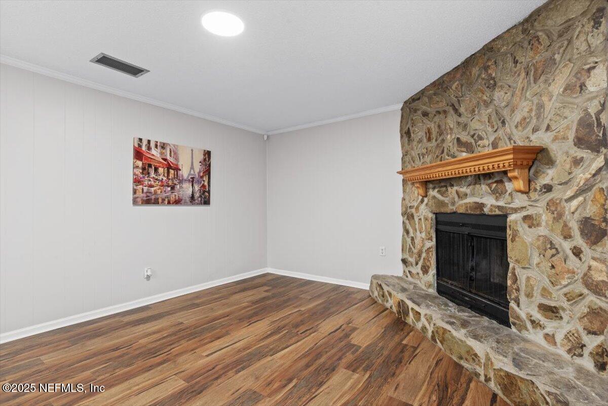 8323 GRAMPELL Drive