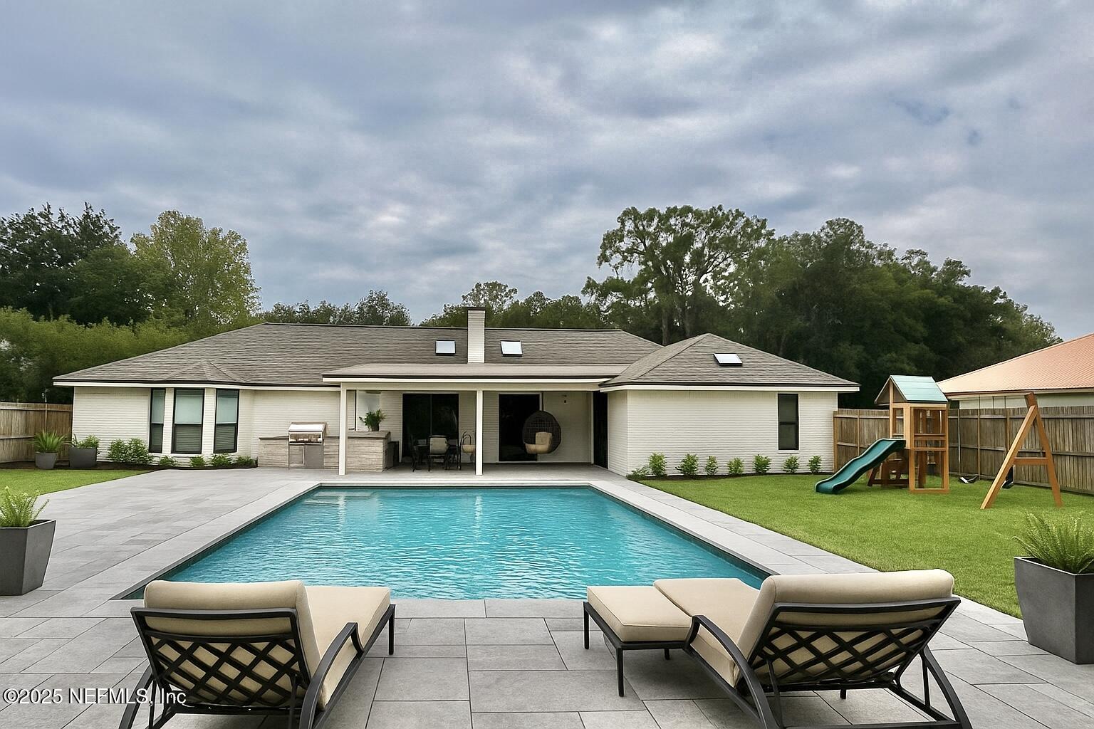3546 LITA Road E