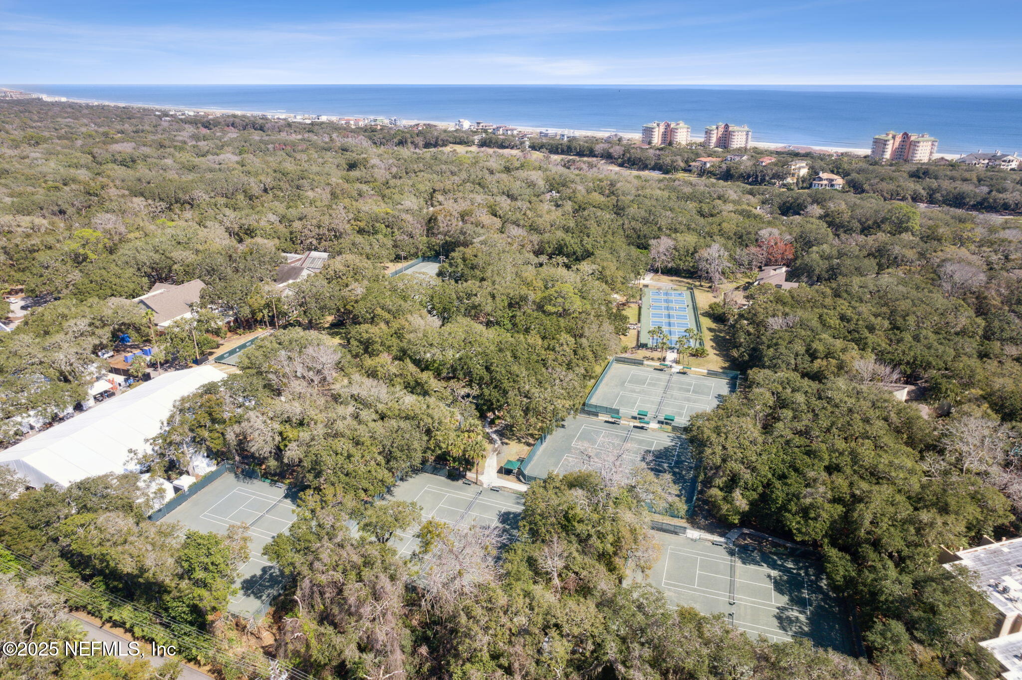 1169 BEACH WALKER Road, 1169