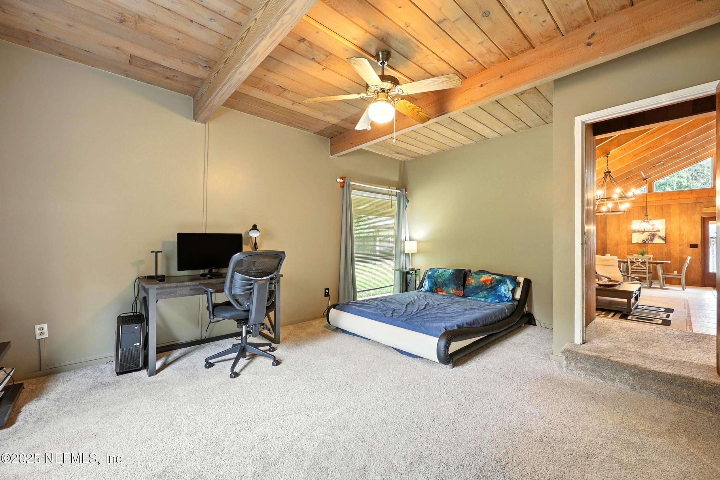 2712 RED FOX Road
