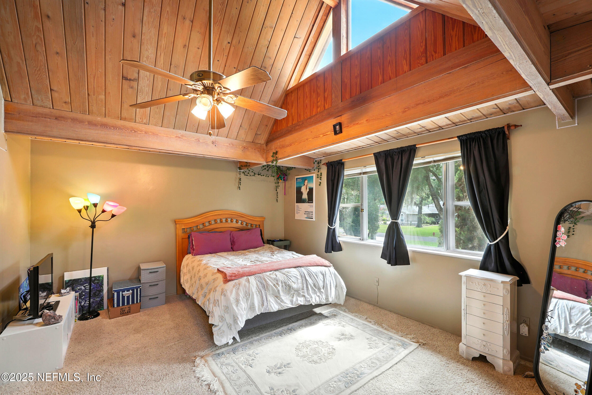 2712 RED FOX Road